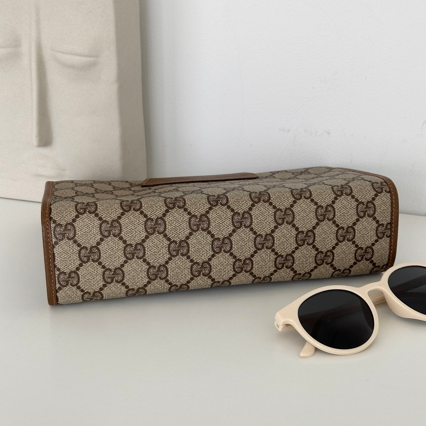 Gucci Vintage Clutch in Monogram