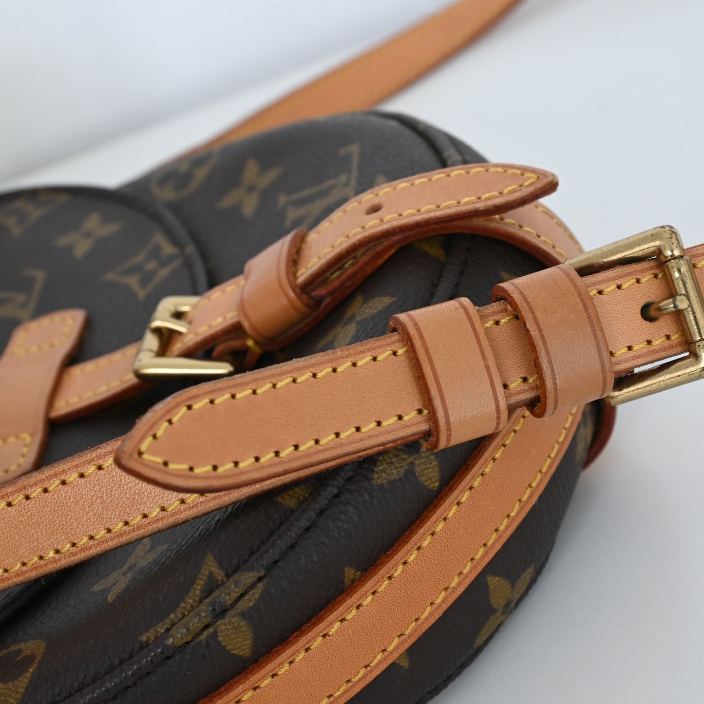 Louis Vuitton Chantilly PM
