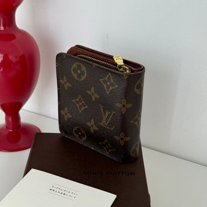 Louis Vuitton Compact Zip Bifold Wallet