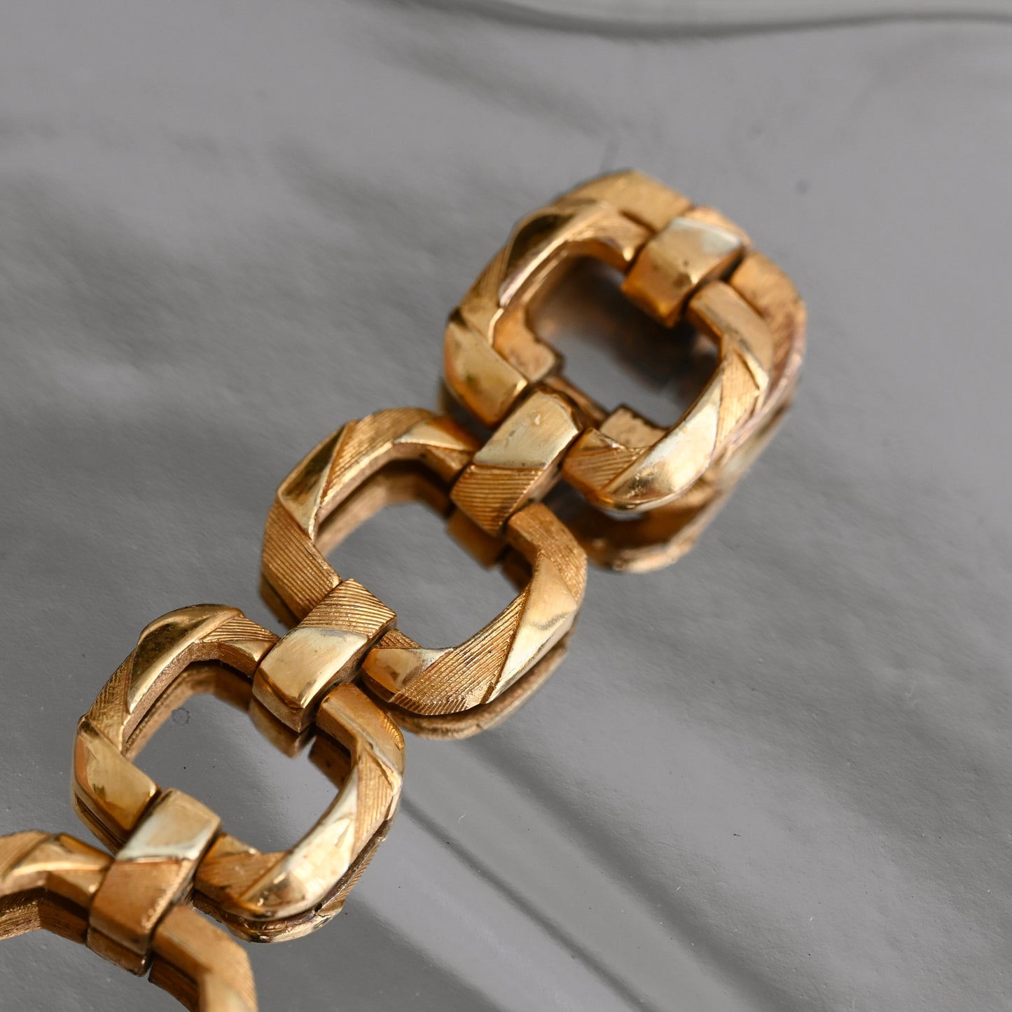 Seiko 16-5870 Bracelet Watch