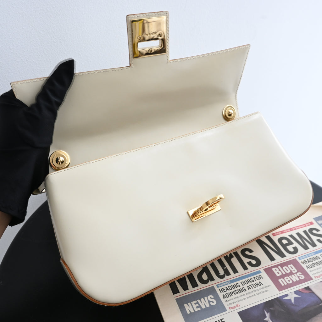 Salvatore Ferragamo Gancini Shoulder Bag - Leluxe Vintage Sdn. Bhd.