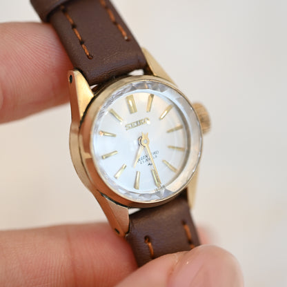 Seiko Diashock 1020-0010 Analog Watch