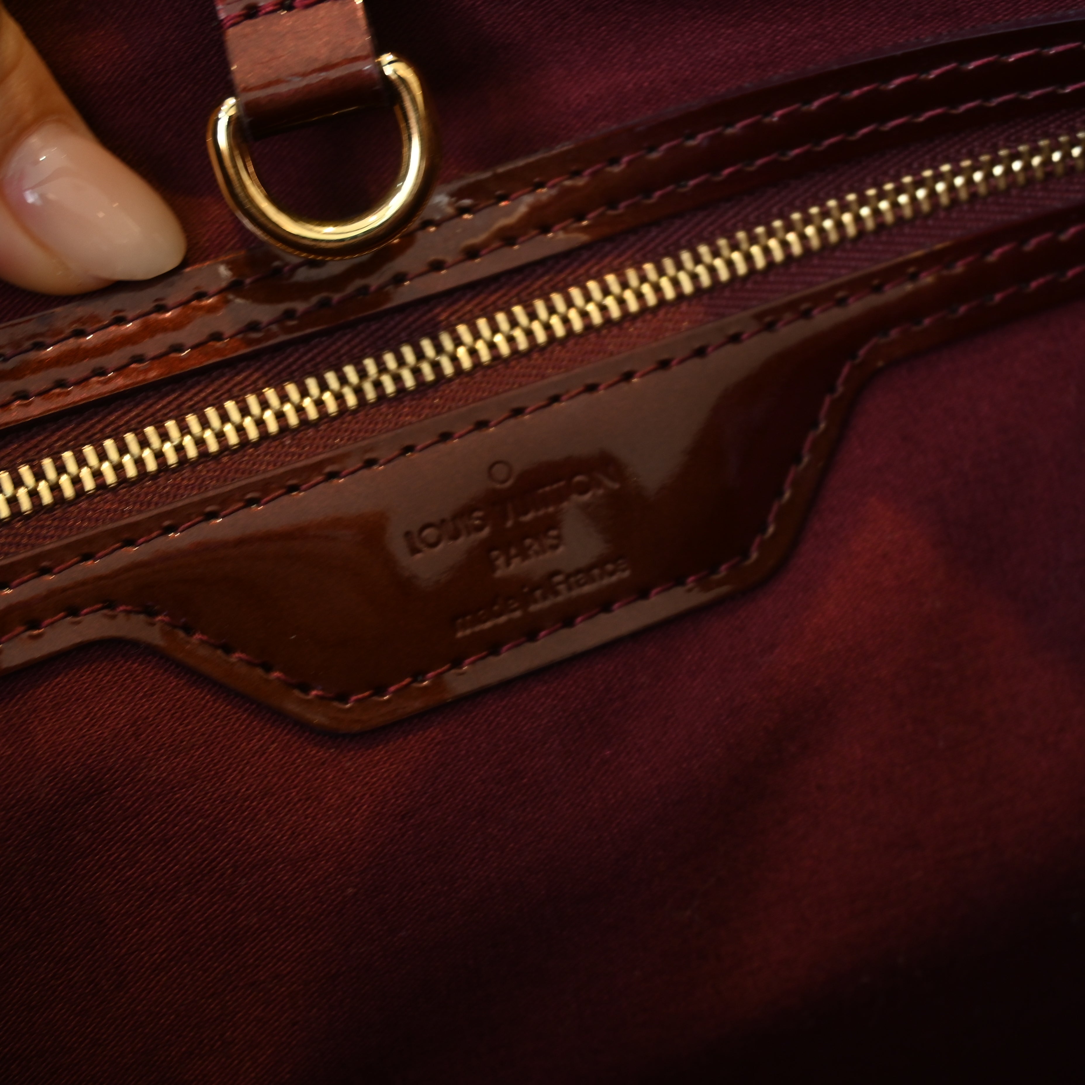 Louis Vuitton Amarante Monogram Vernis Wilshire PM Bag - Leluxe Vintage Sdn. Bhd.