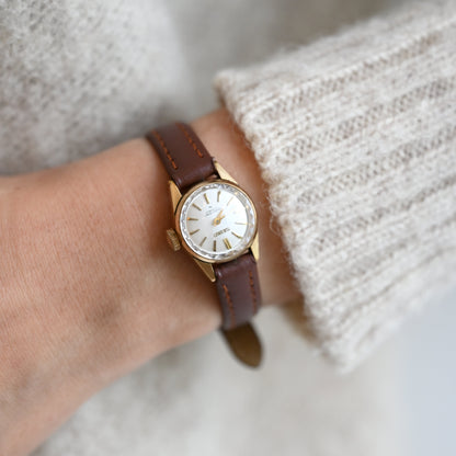 Seiko Diashock 1020-0010 Analog Watch