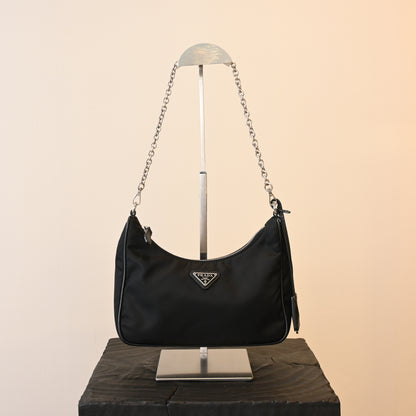 Prada Hobo Re-edition 2005 Nylon