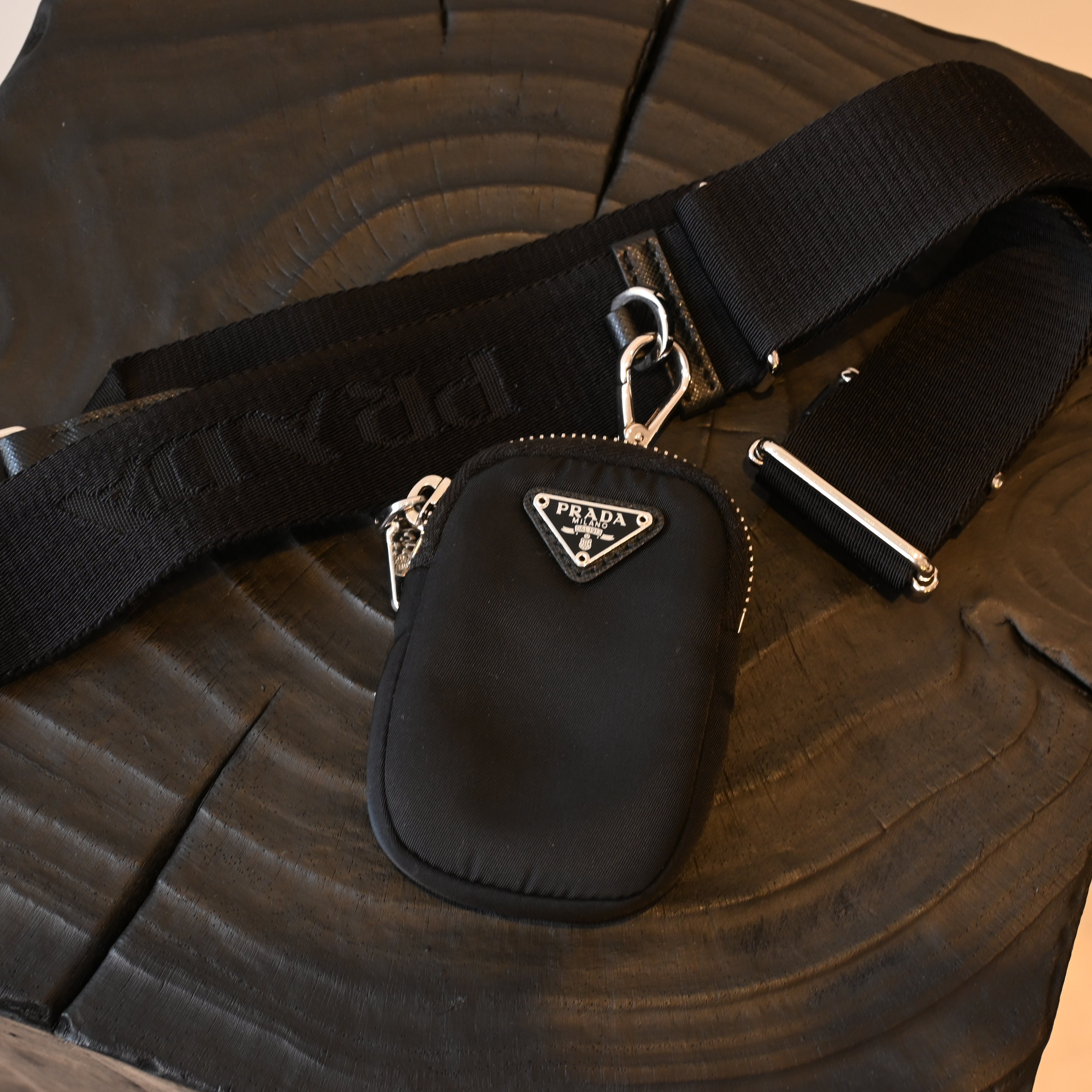 Prada Hobo Re-edition 2005 Nylon - Leluxe Vintage Sdn. Bhd.