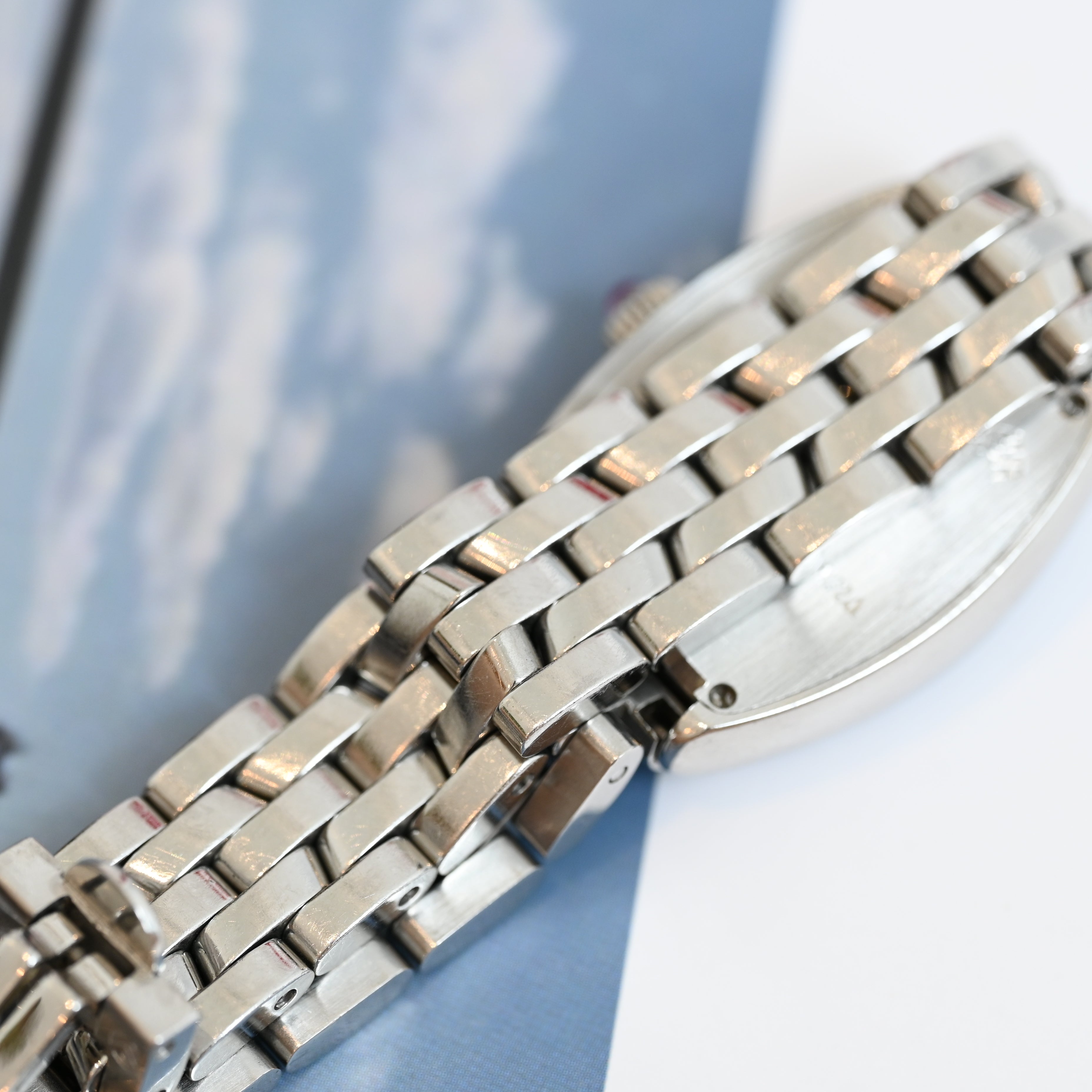 Franck Muller Tonneau Curvex 2252QZ 1598 - Leluxe Vintage Sdn. Bhd.
