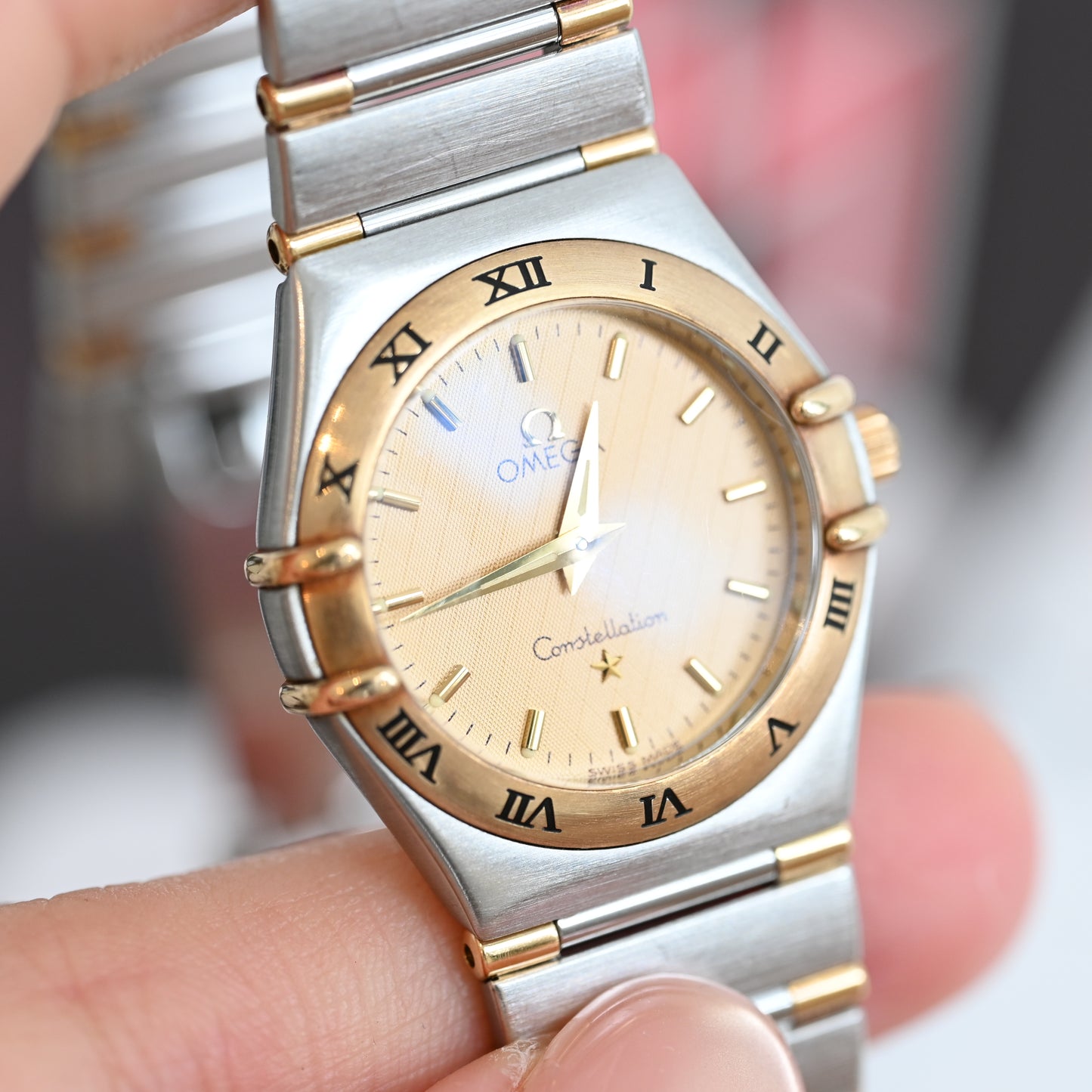 Omega Constellation Manhattan 18K Yellow Gold