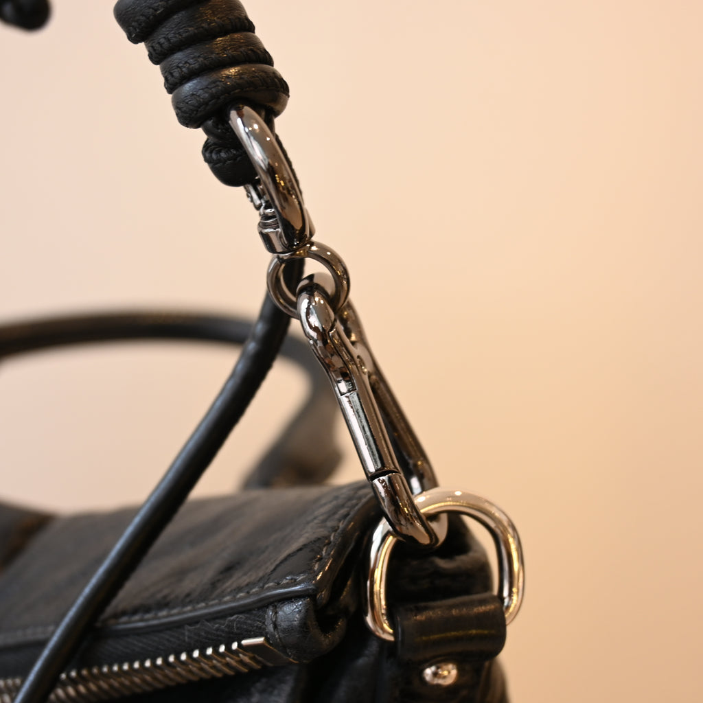 Miu Miu Vitello Lux Bow Bag - Leluxe Vintage Sdn. Bhd.
