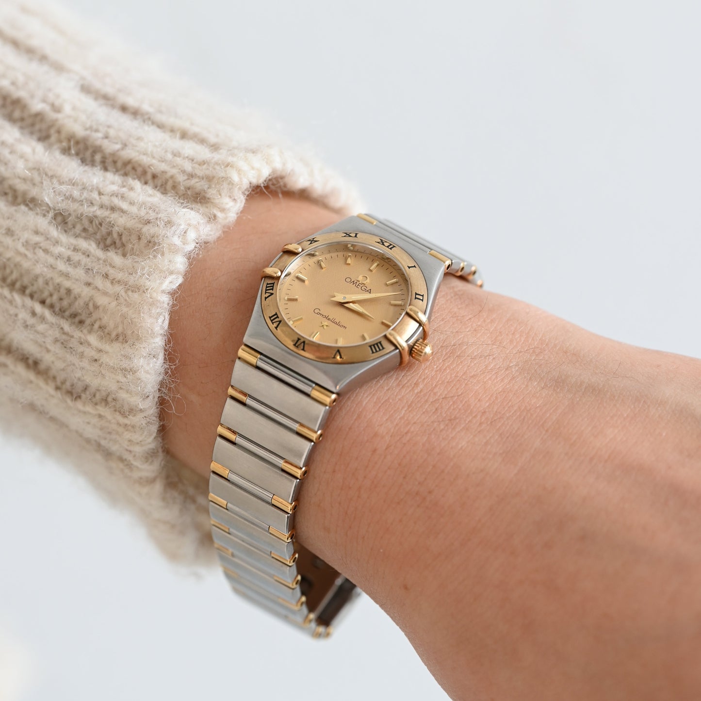 Omega Constellation Manhattan 18K Yellow Gold