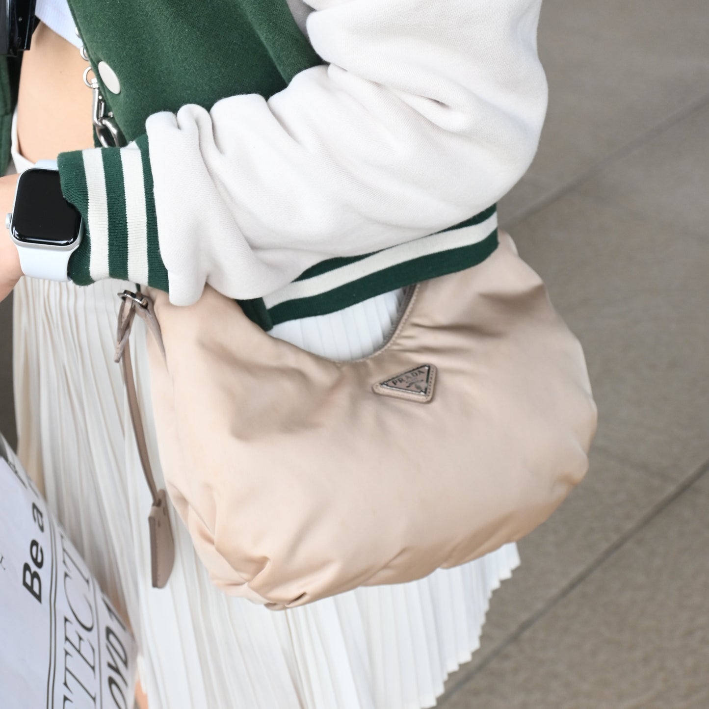 Prada Cameo Hobo Re-edition 2006