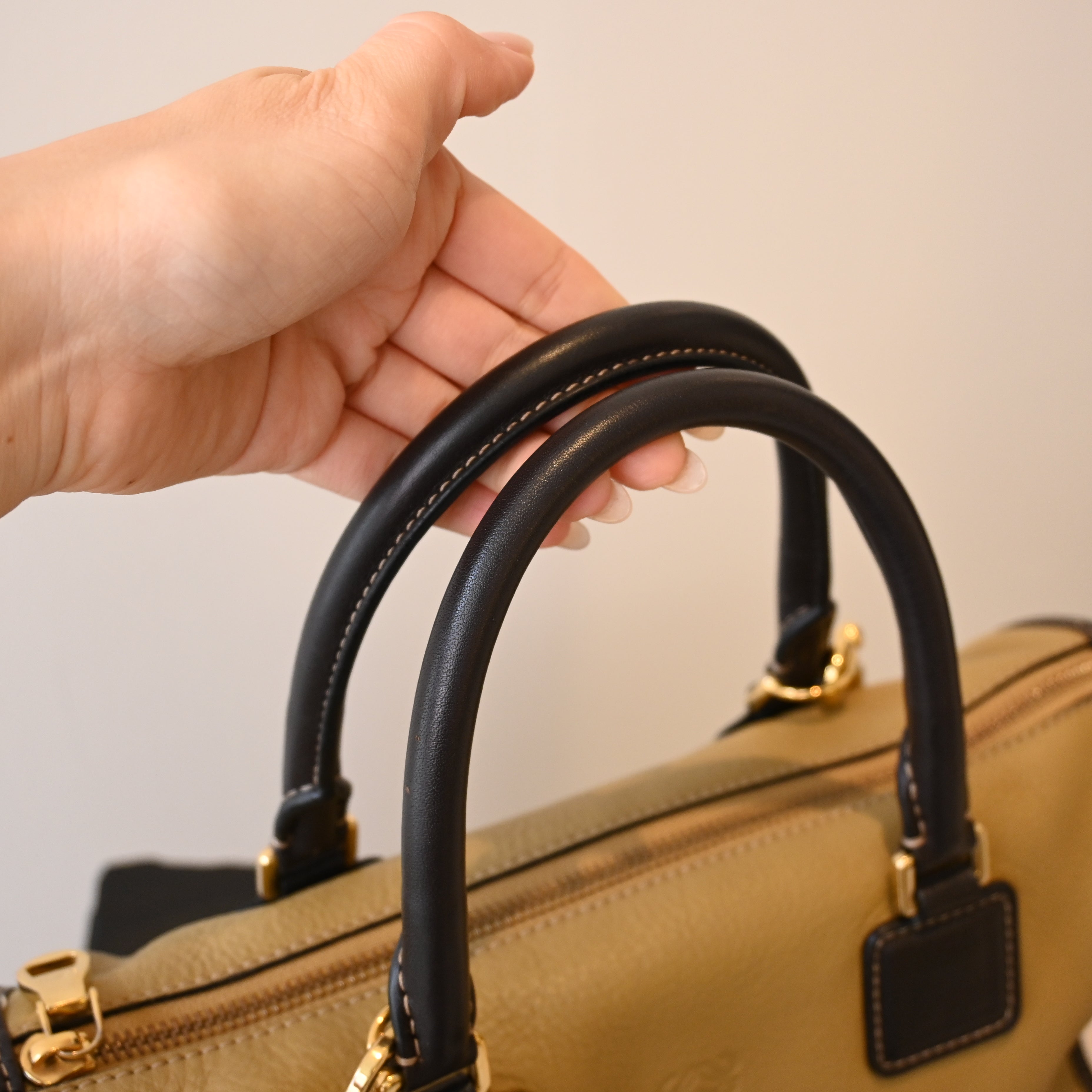 Loewe Amazona 28 Calfksin - Leluxe Vintage Sdn. Bhd.