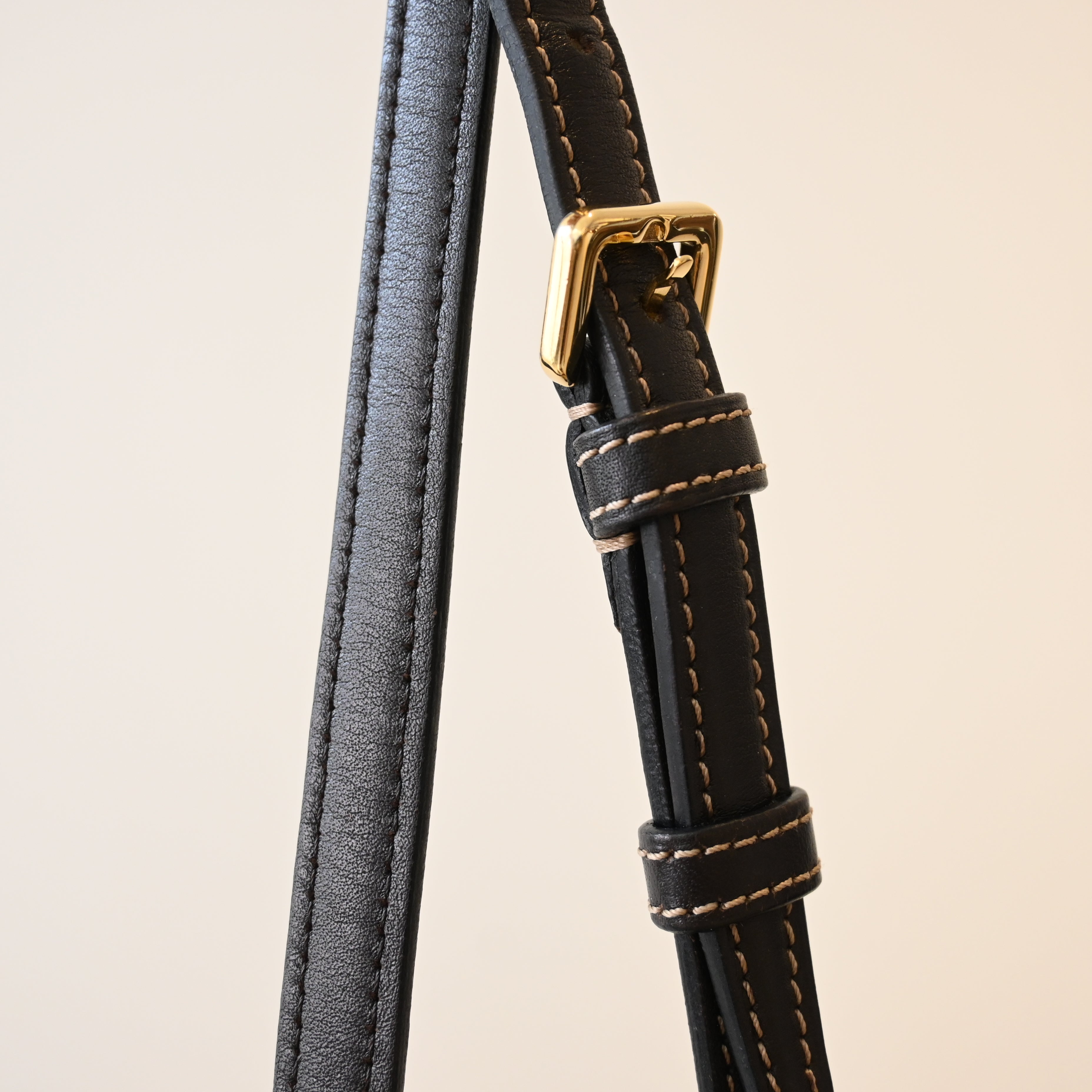Loewe Amazona 28 Calfksin - Leluxe Vintage Sdn. Bhd.
