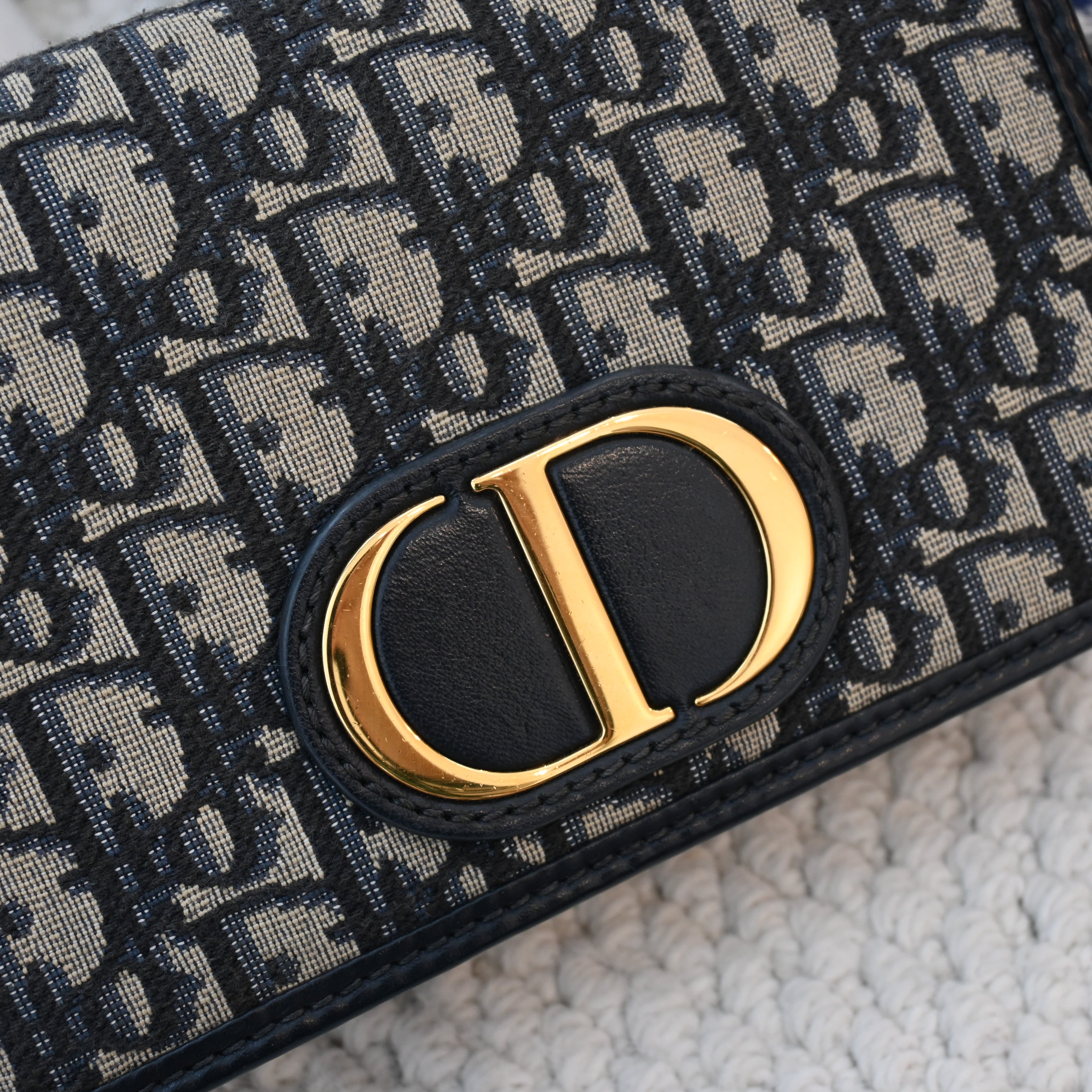 Dior Oblique 2-in-1 Montaigne Pouch Beltbag Chain - Leluxe Vintage Sdn. Bhd.
