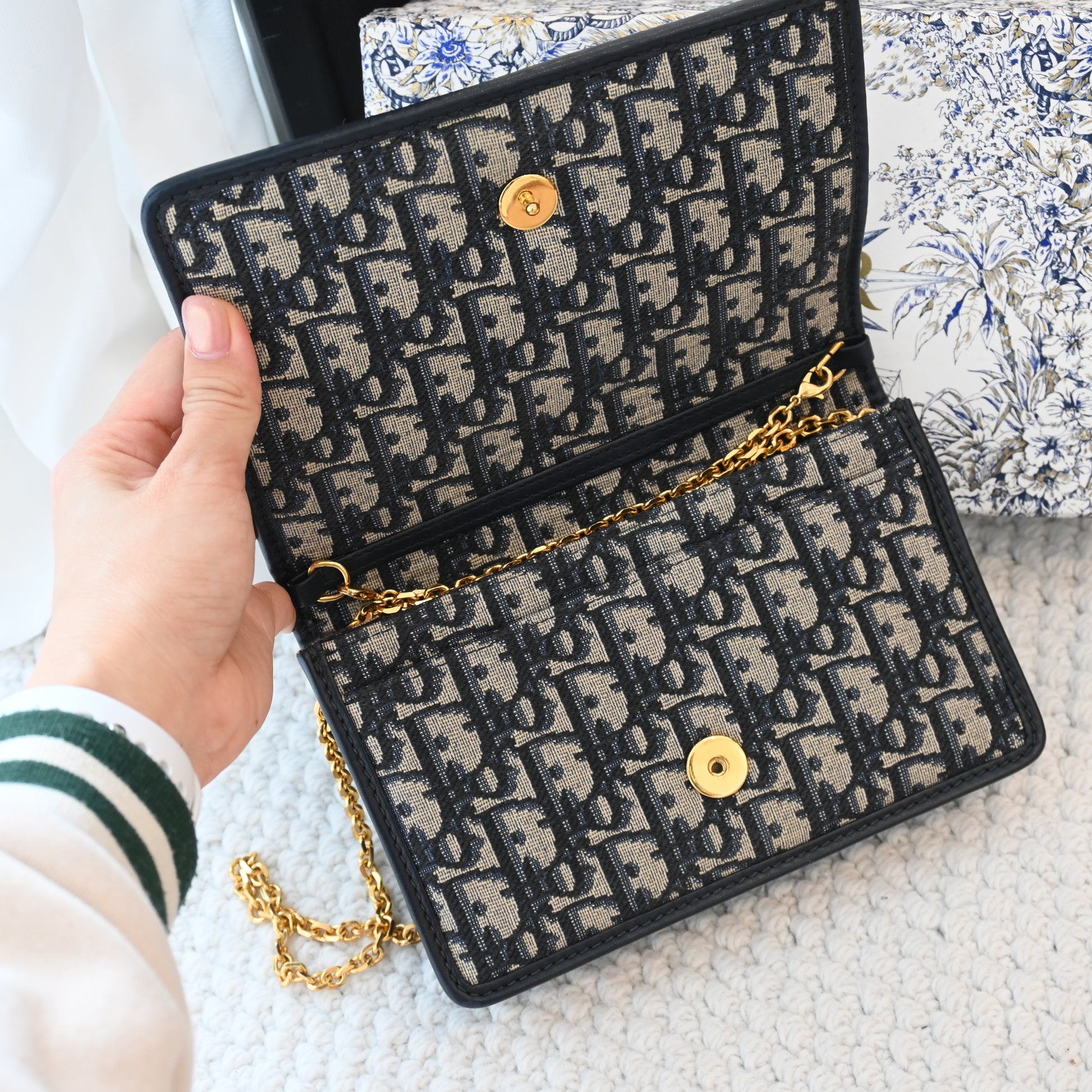 Dior Oblique 2-in-1 Montaigne Pouch Beltbag Chain - Leluxe Vintage Sdn. Bhd.