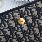 Dior Oblique 2-in-1 Montaigne Pouch Beltbag Chain - Leluxe Vintage Sdn. Bhd.