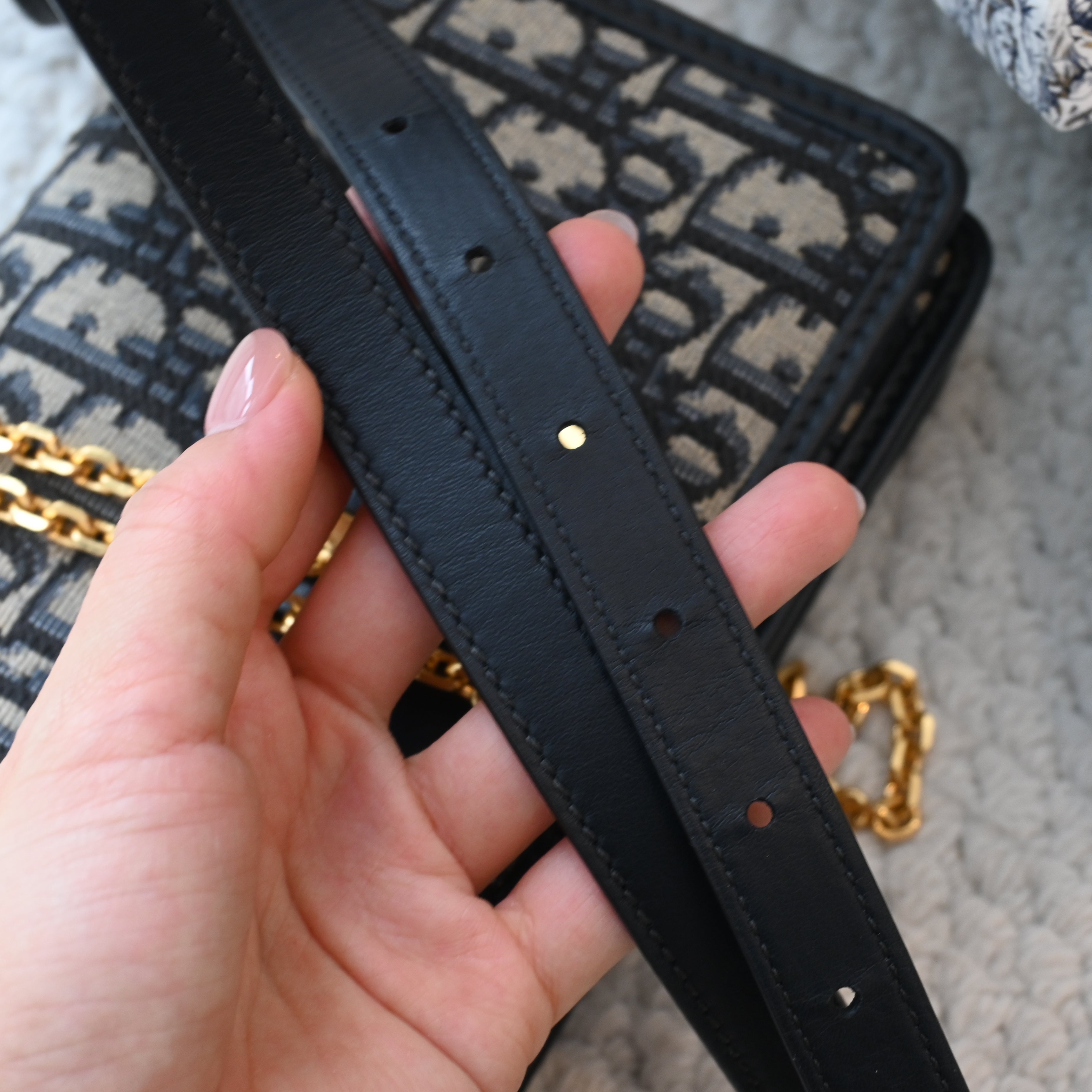 Dior Oblique 2-in-1 Montaigne Pouch Beltbag Chain - Leluxe Vintage Sdn. Bhd.
