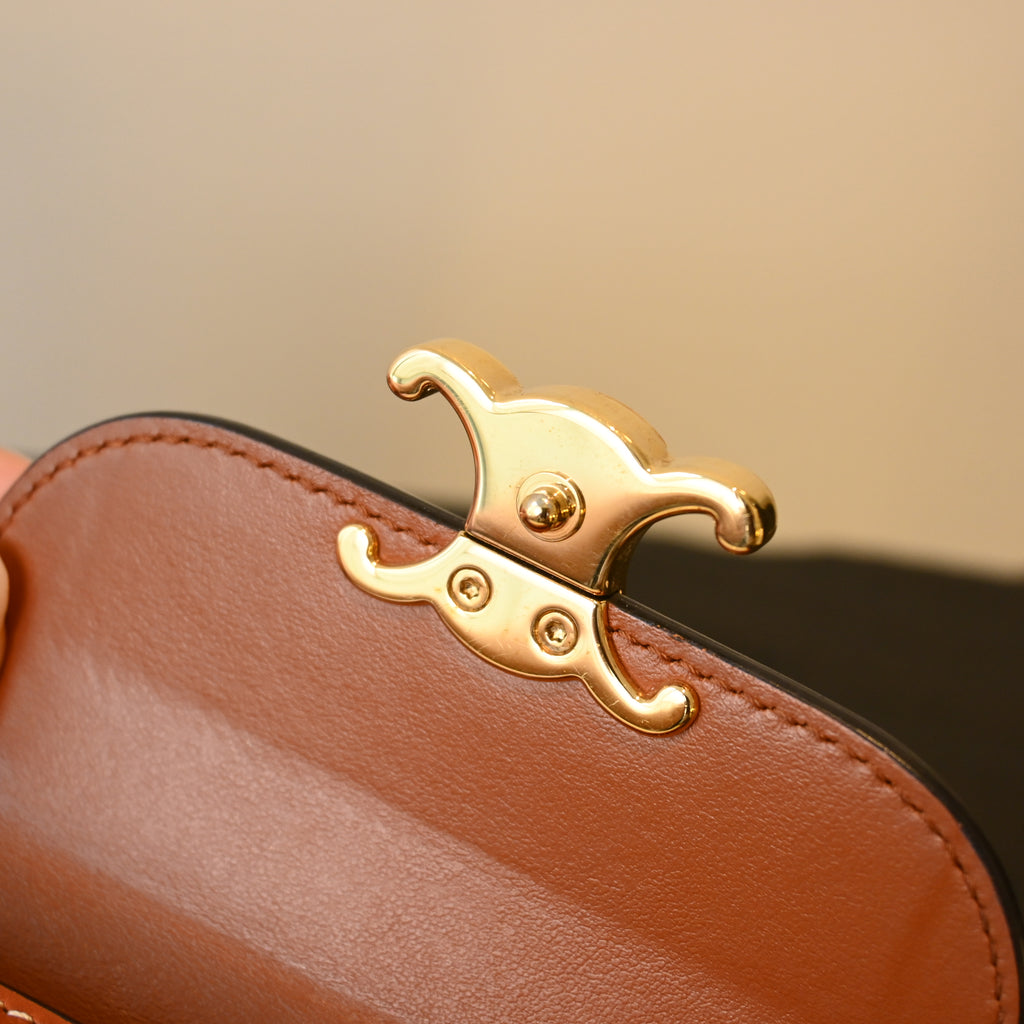 Celine Triomphe Small Flap Wallet - Leluxe Vintage Sdn. Bhd.