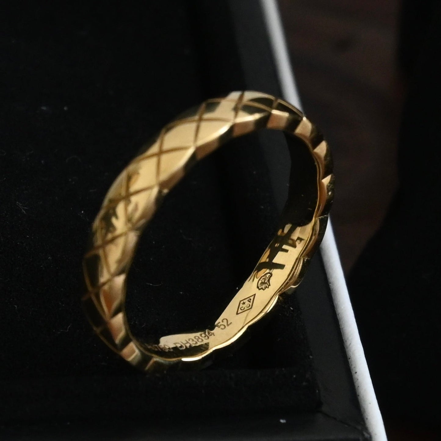 Chanel Coco Crush Ring in 18k YG