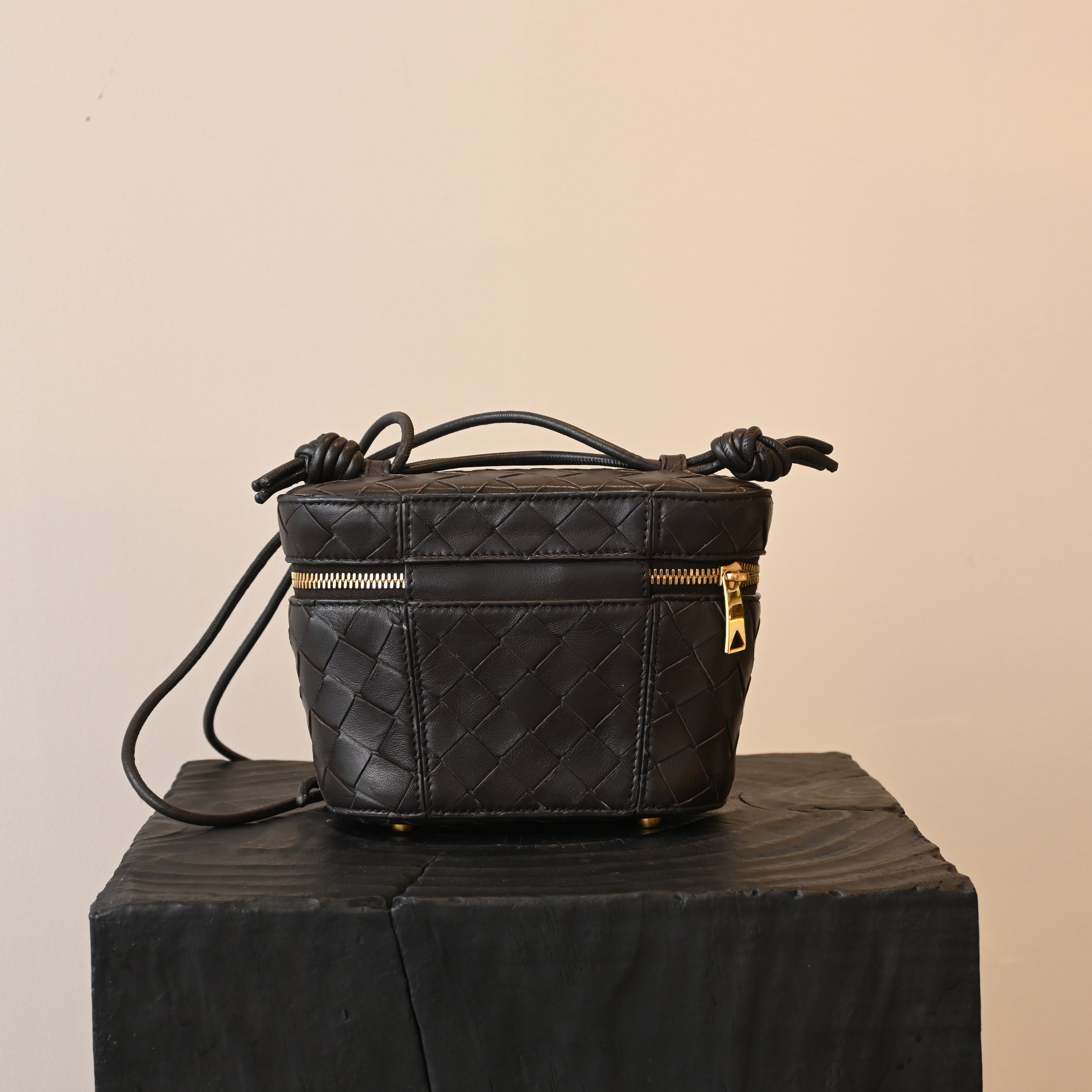 Bottega Veneta Mini Bang Bang Vanity Case
