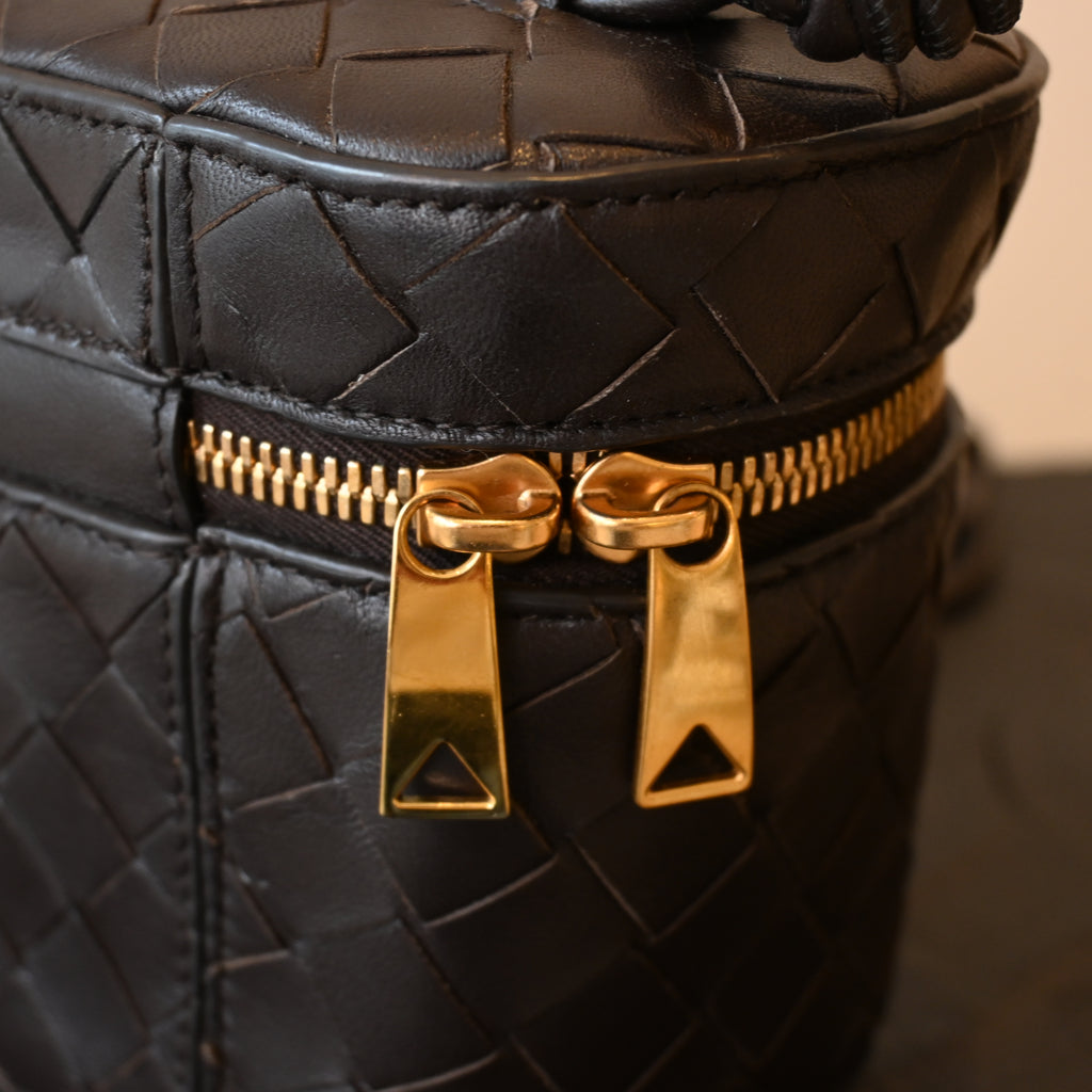 Bottega Veneta Mini Bang Bang Vanity Case