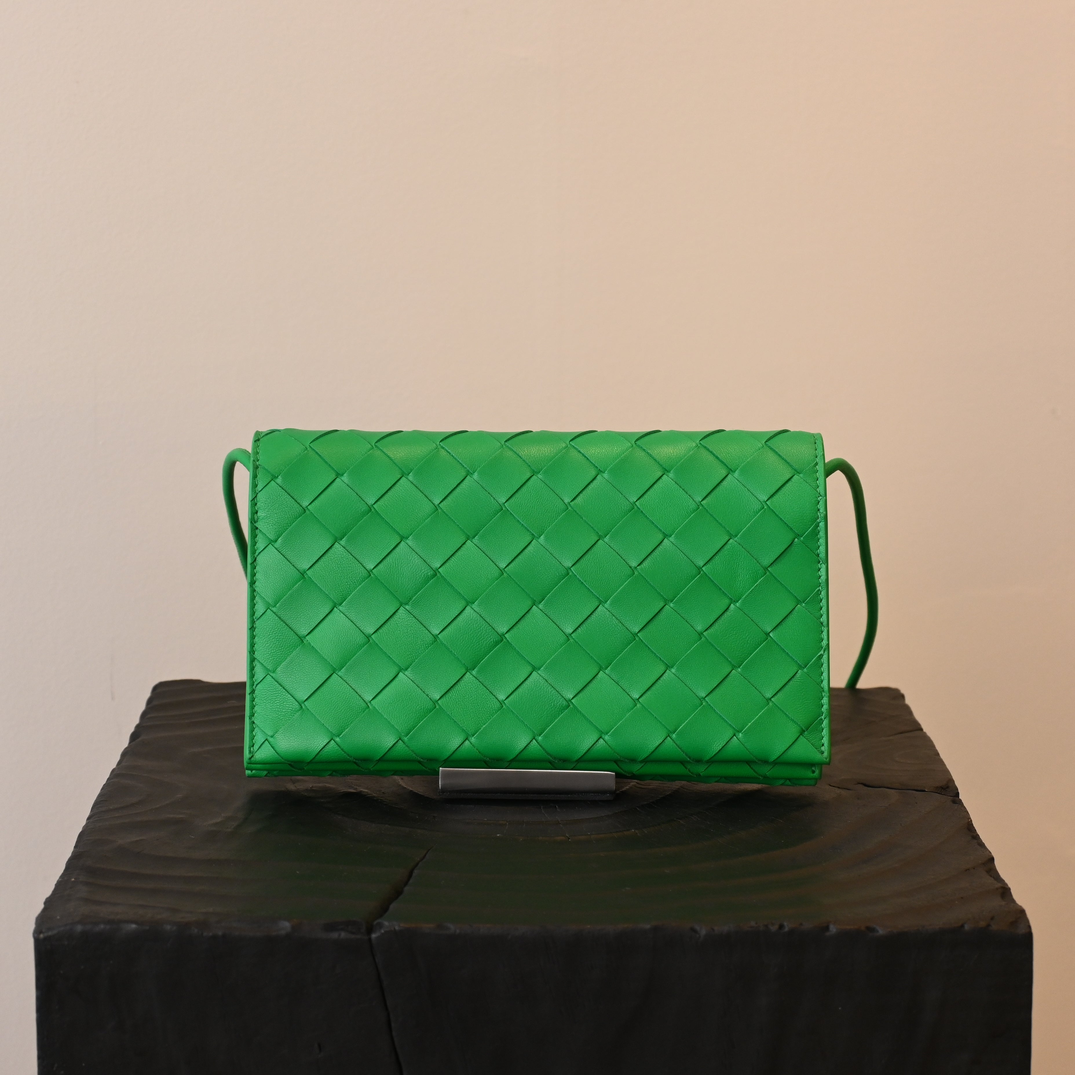 Bottega Veneta Parakeet Intrecciato Woven Nappa Leather Wallet On Strap Bag
