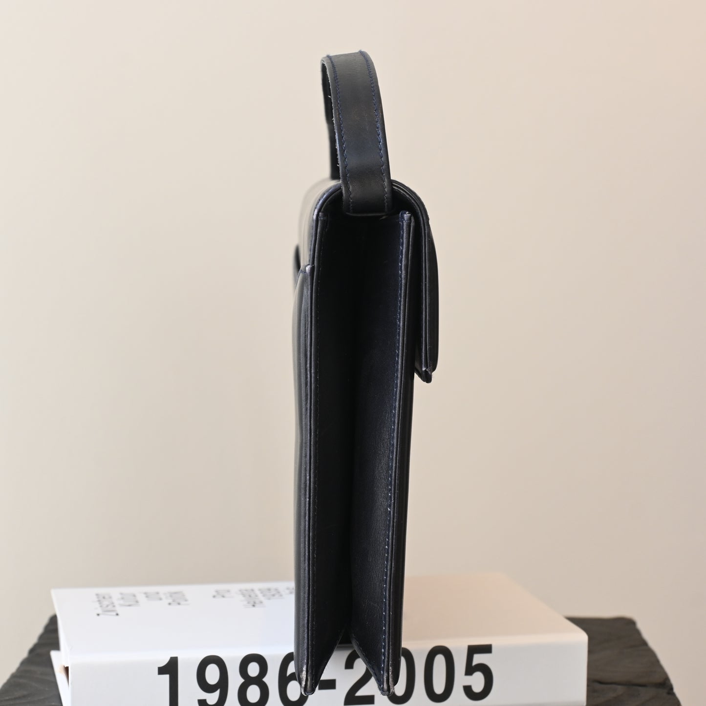 Gucci Turnlock G Navy Leather Bag