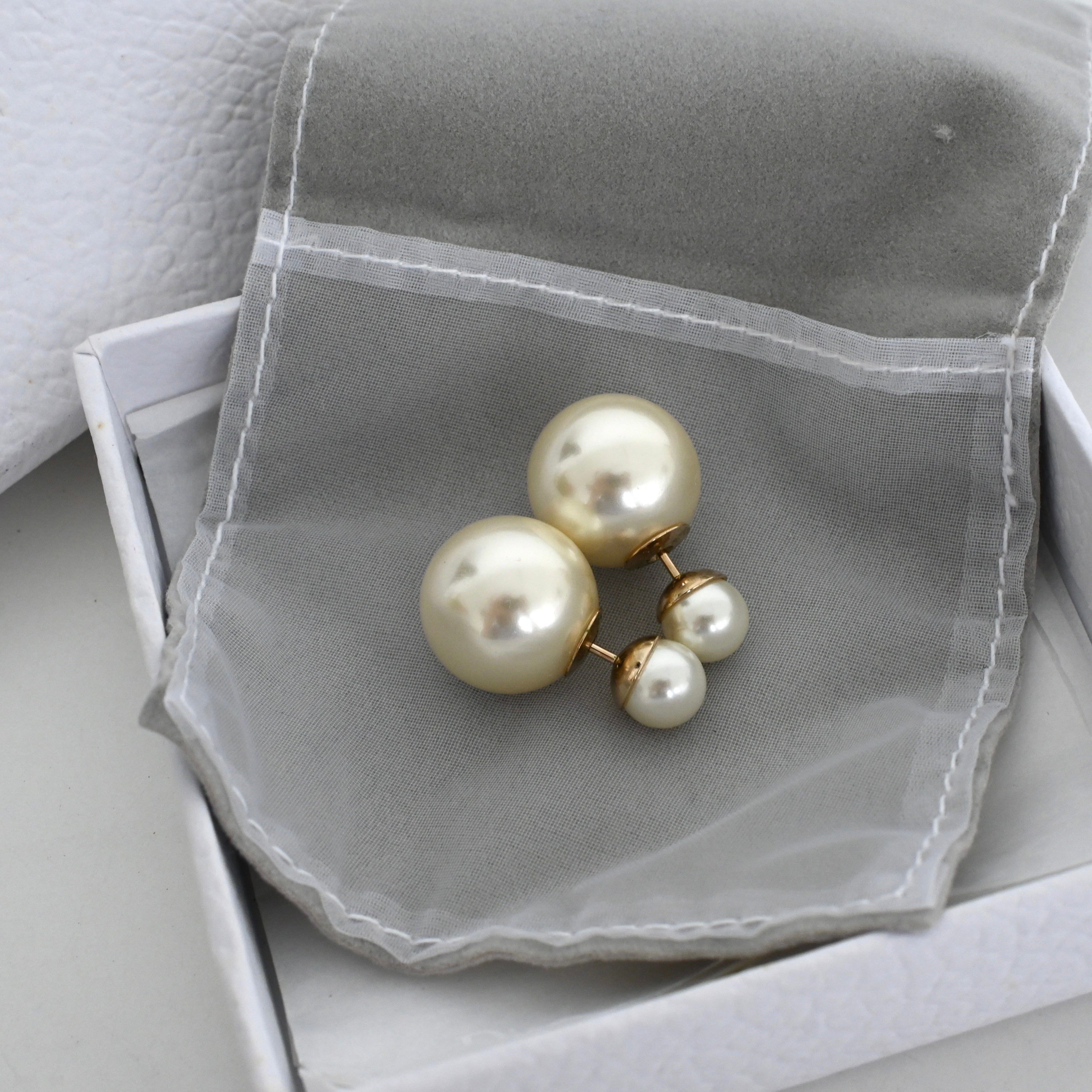 Dior Tribales Earring Pearl - Leluxe Vintage Sdn. Bhd.