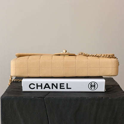 Chanel Chocolate Bar Lambskin Chain Shoulder Bag Beige GHW