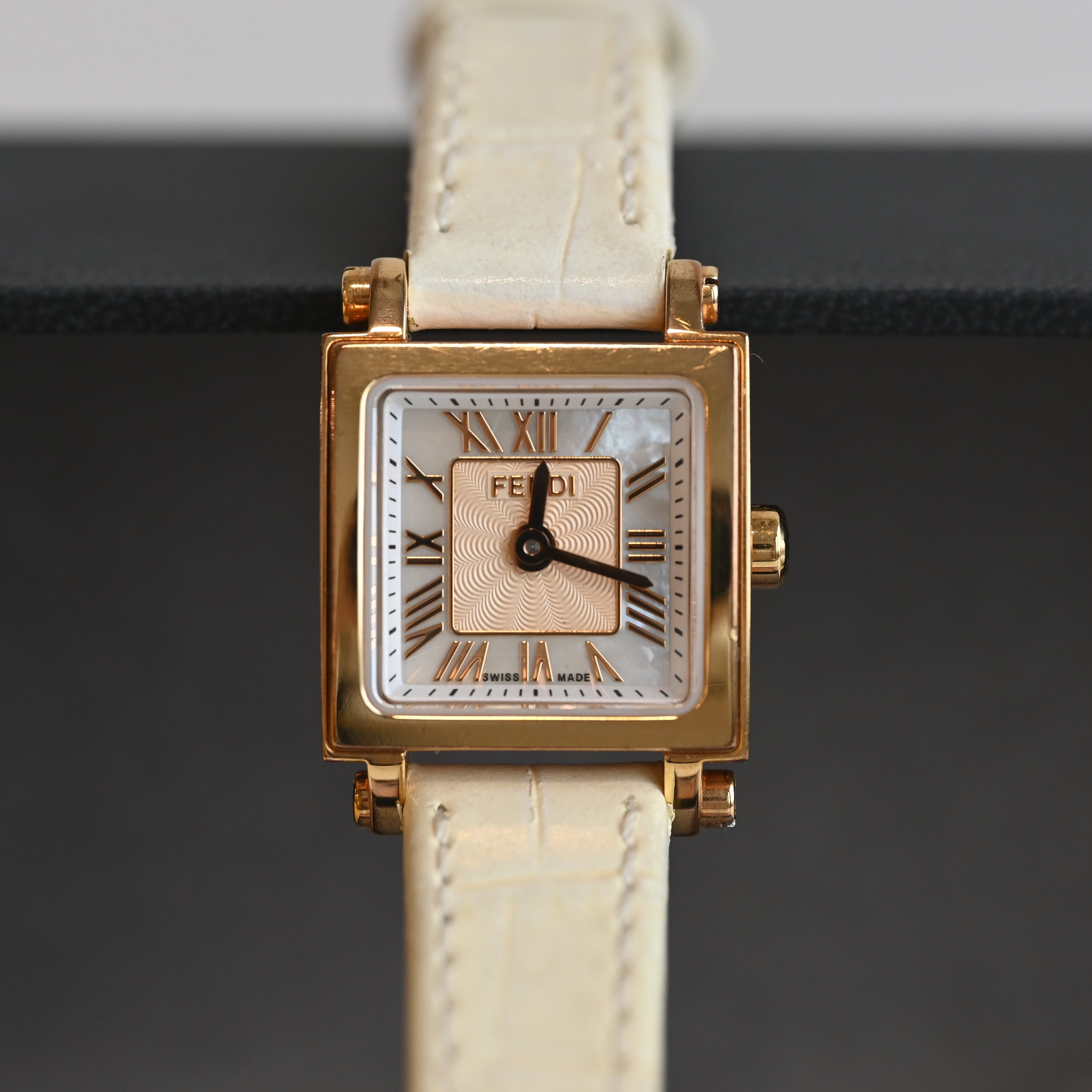 Fendi Quadoro Mini 60500L Watch - Leluxe Vintage Sdn. Bhd.