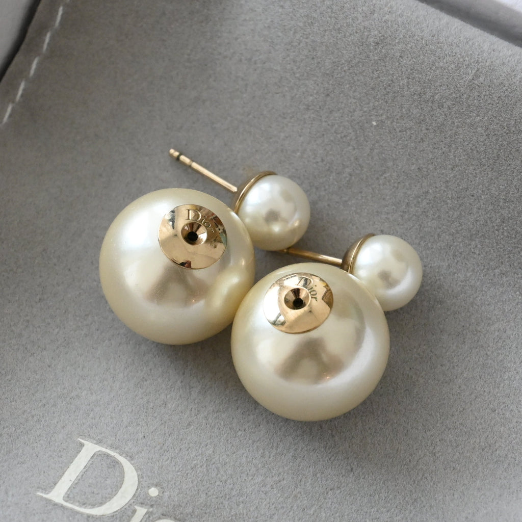 Dior Tribales Earring Pearl - Leluxe Vintage Sdn. Bhd.