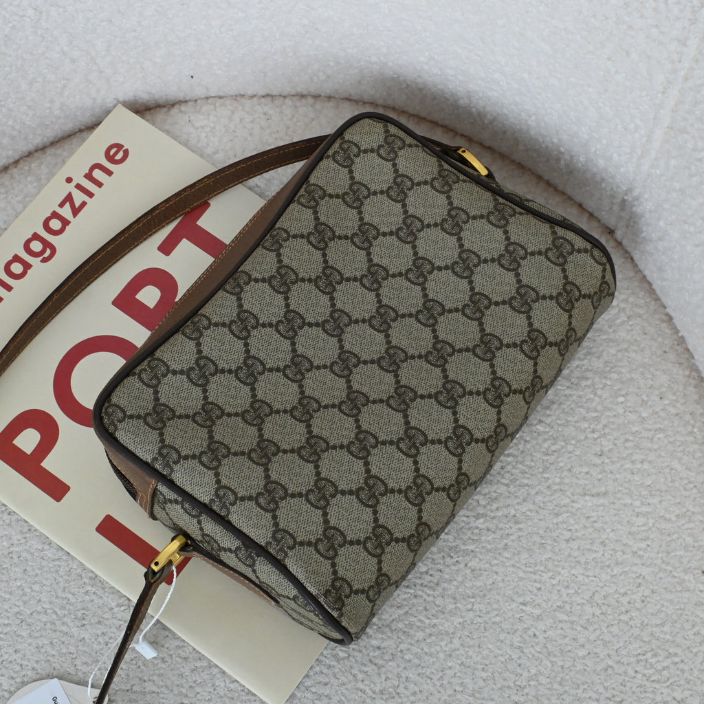 Gucci Sherry Line GG Supreme - Leluxe Vintage Sdn. Bhd.