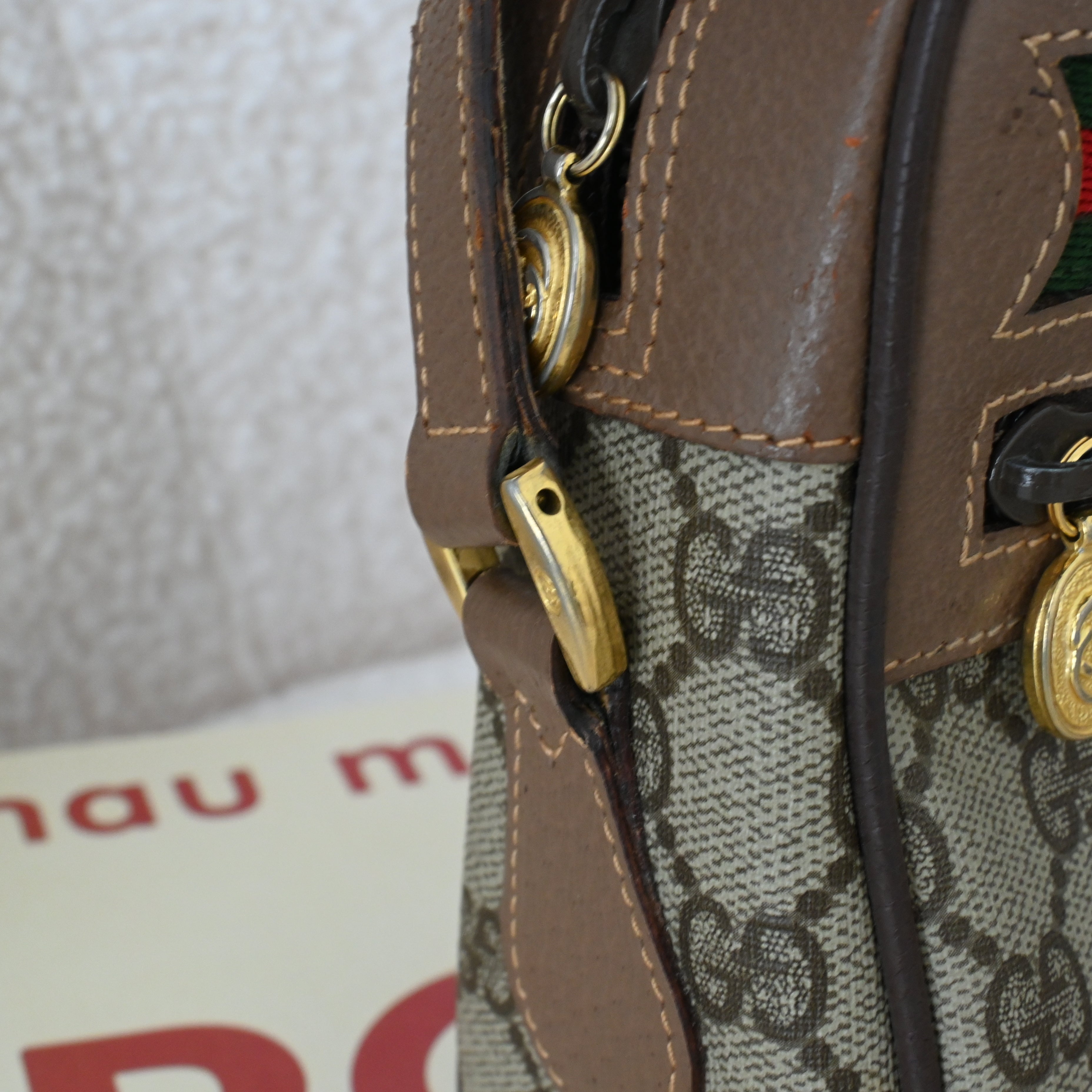 Gucci Sherry Line GG Supreme - Leluxe Vintage Sdn. Bhd.