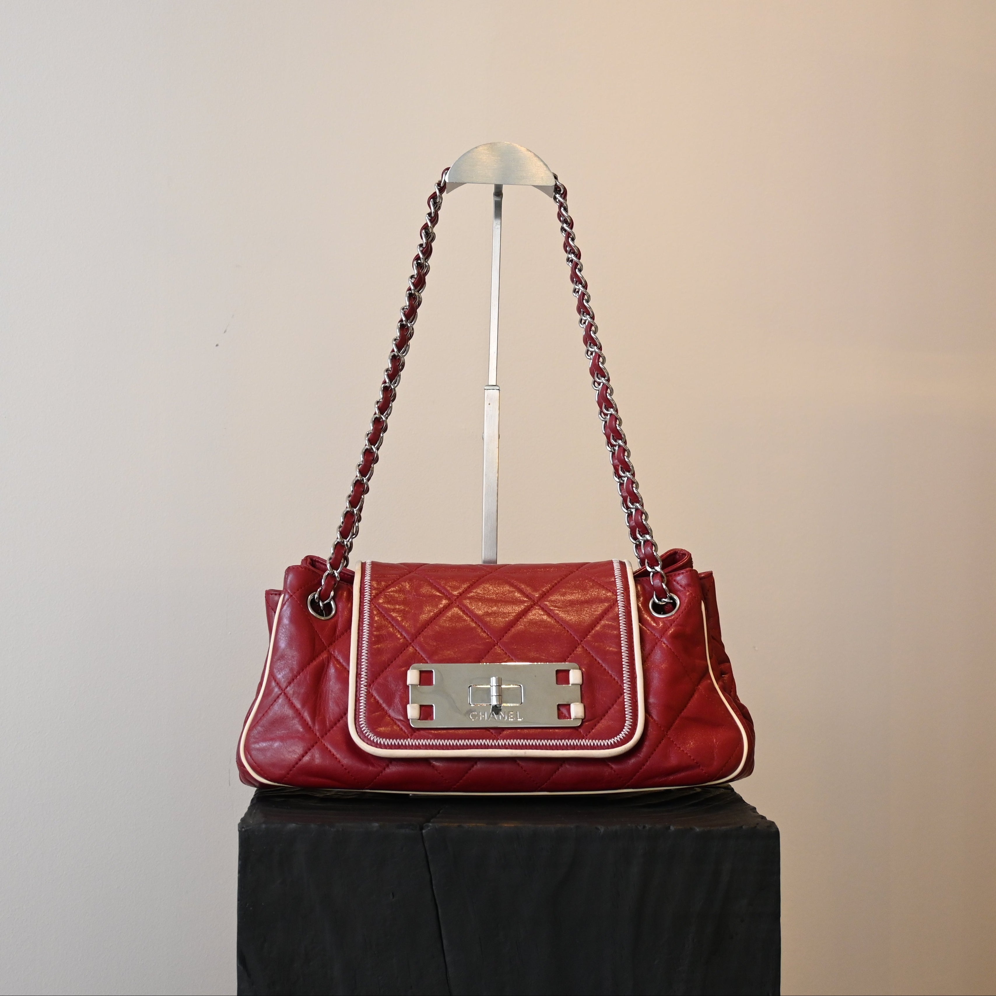 Chanel Matelasse Lambskin Chain Tote Bag 2.55 Bordeaux SHW