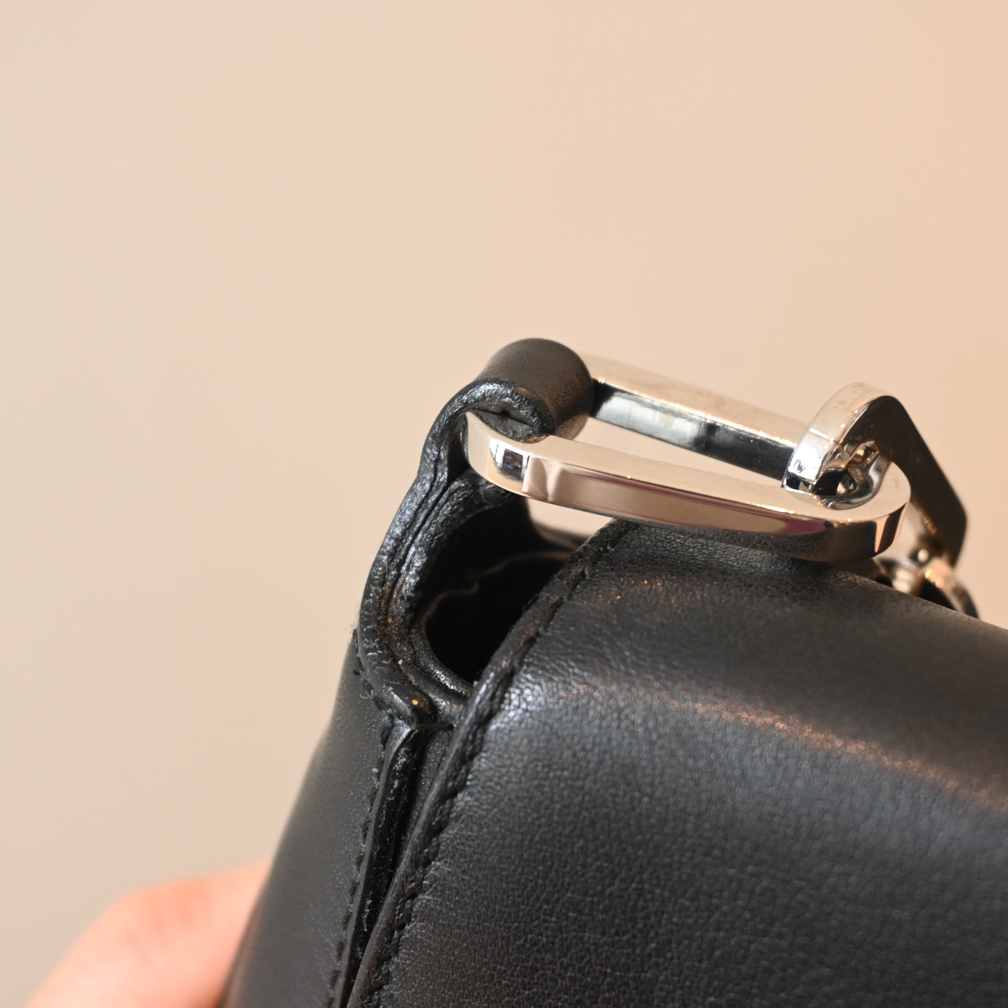 Gucci Leather Chain Shoulder Bag