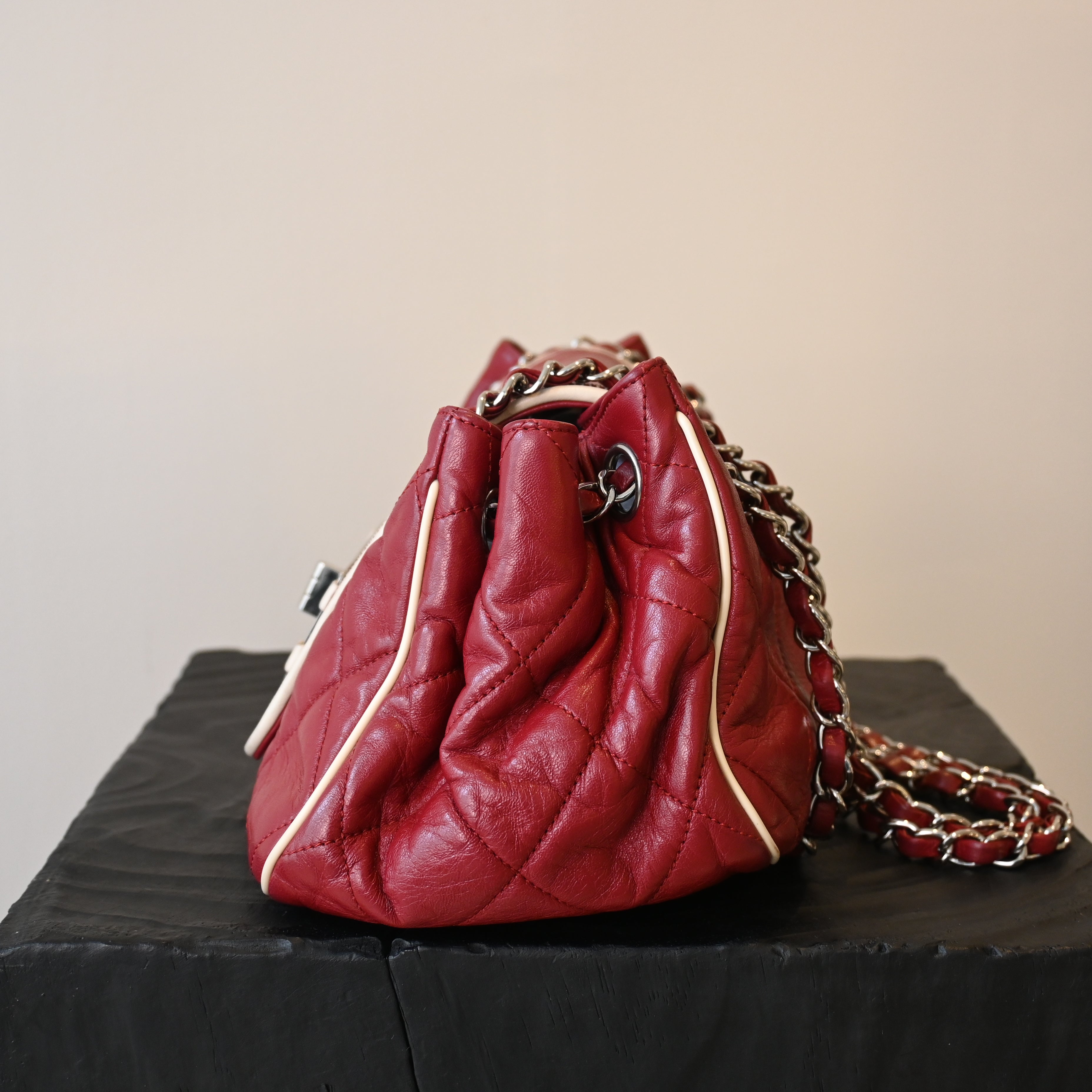 Chanel Matelasse Lambskin Chain Tote Bag 2.55 Bordeaux SHW