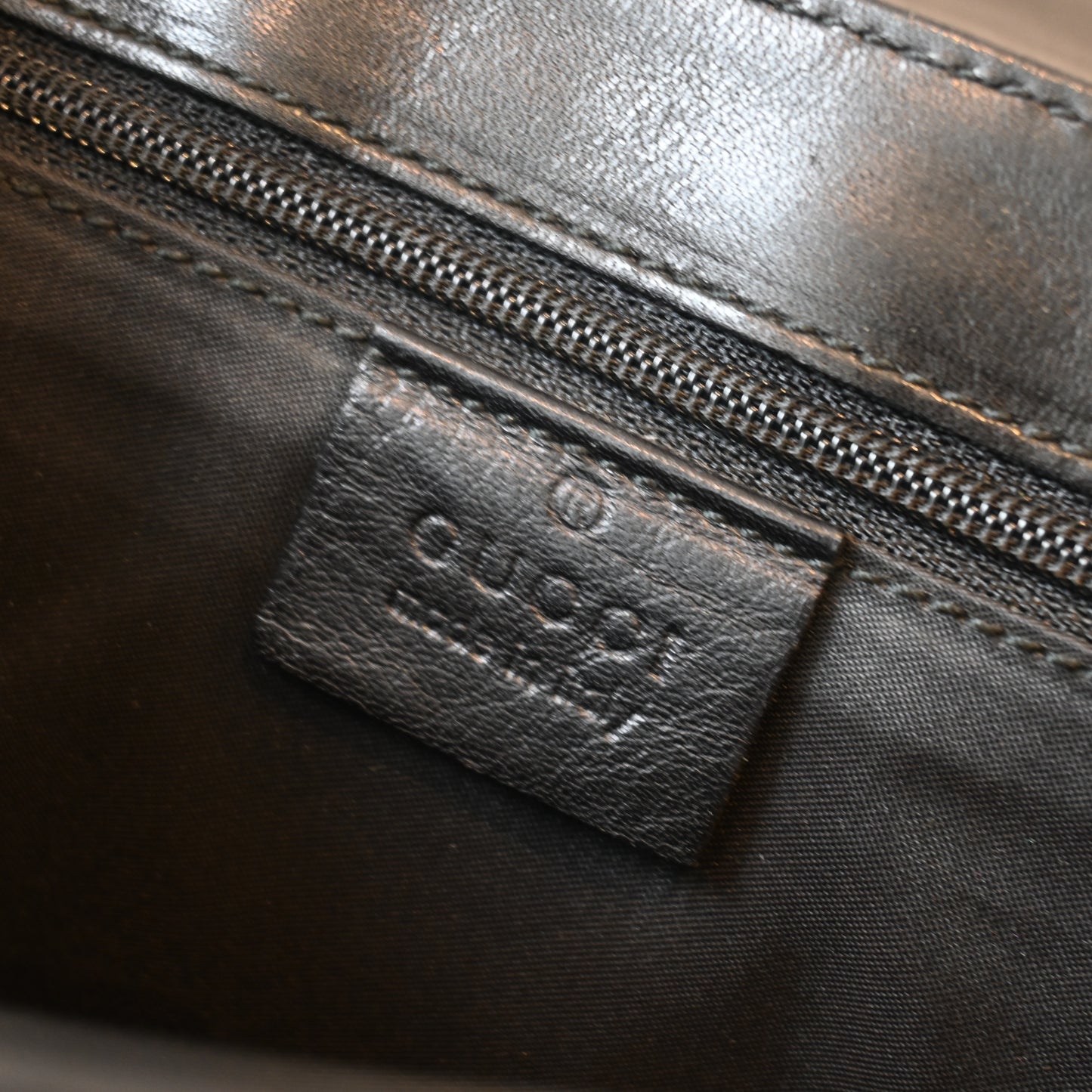 Gucci Leather Chain Shoulder Bag