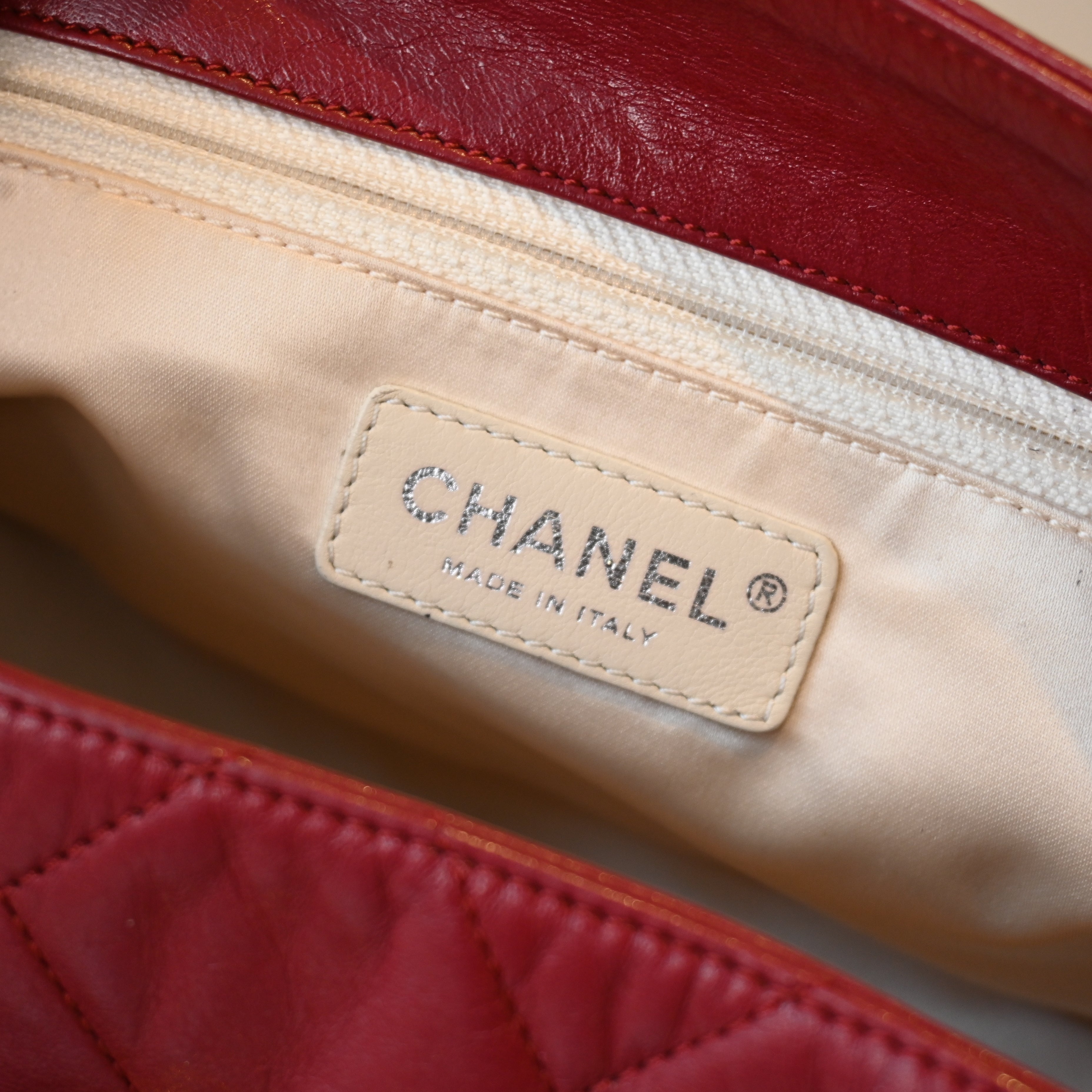 Chanel Matelasse Lambskin Chain Tote Bag 2.55 Bordeaux SHW