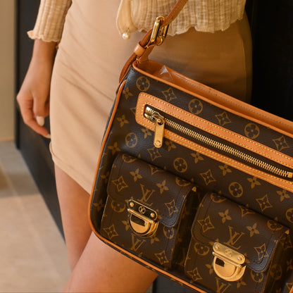 Louis Vuitton Monogram Hudson GM