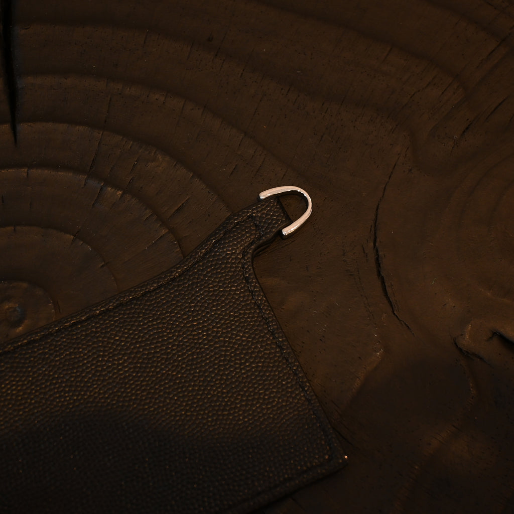 Card Slot for Cardholder On Chain