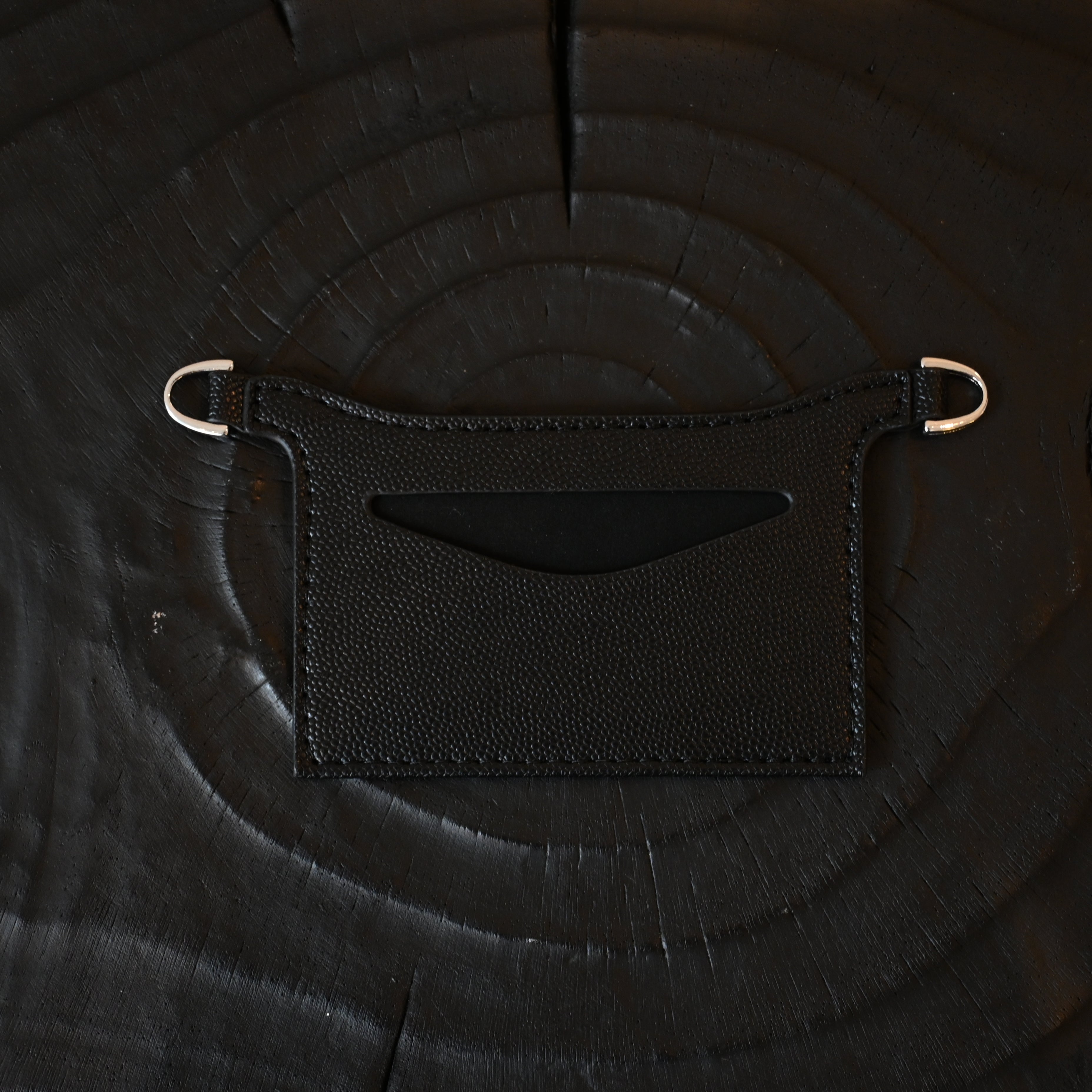 Card Slot for Cardholder On Chain