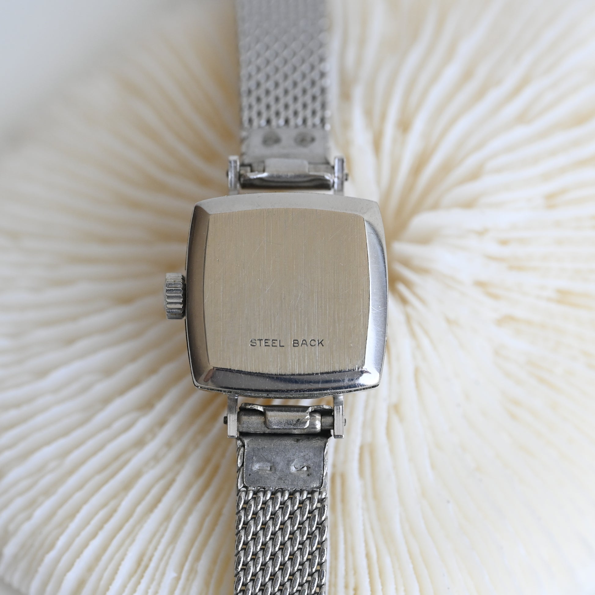 Omega Silver Geneve Watch ref. 511.307 - Leluxe Vintage Sdn. Bhd.