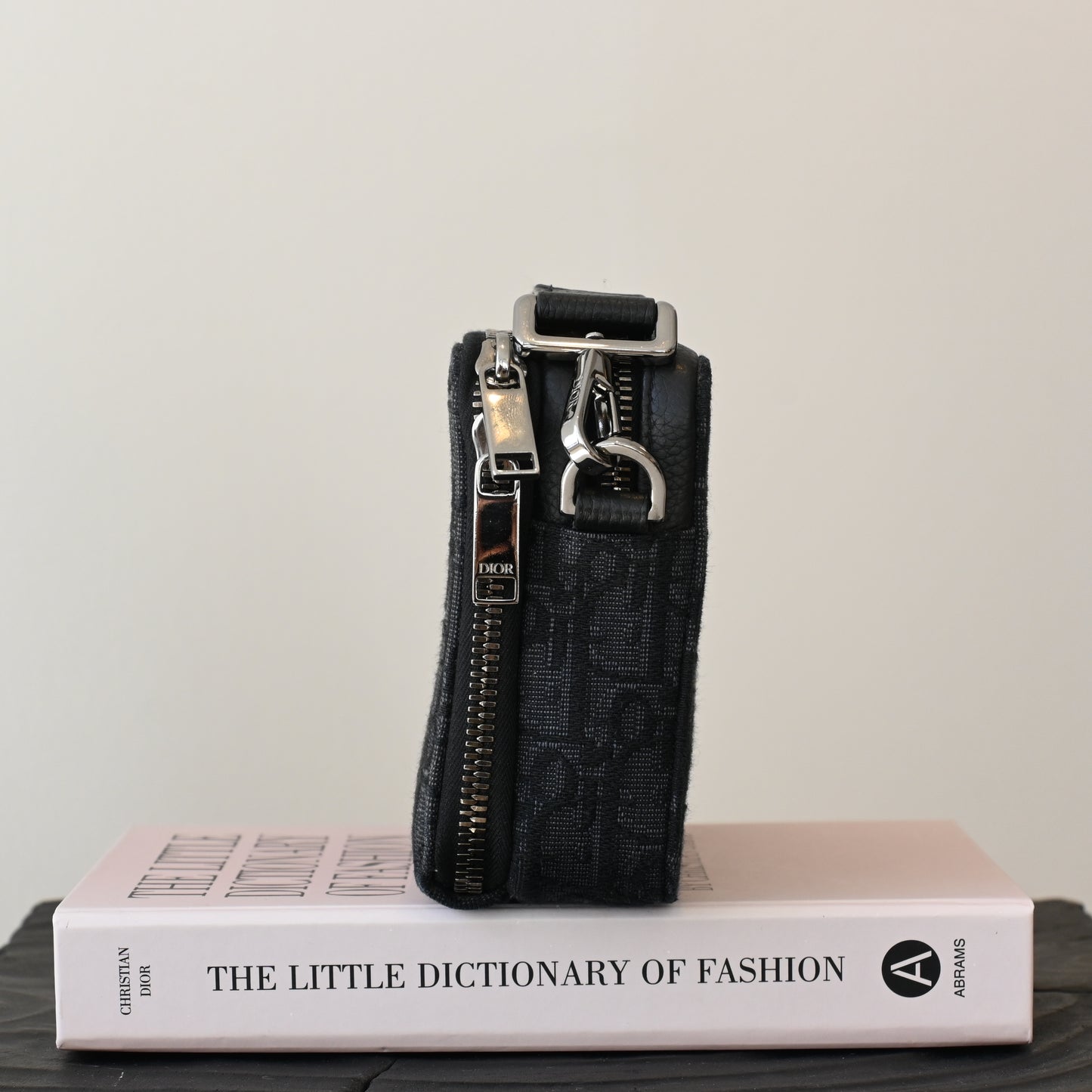 Dior Zipped Pouch - Leluxe Vintage Sdn. Bhd.