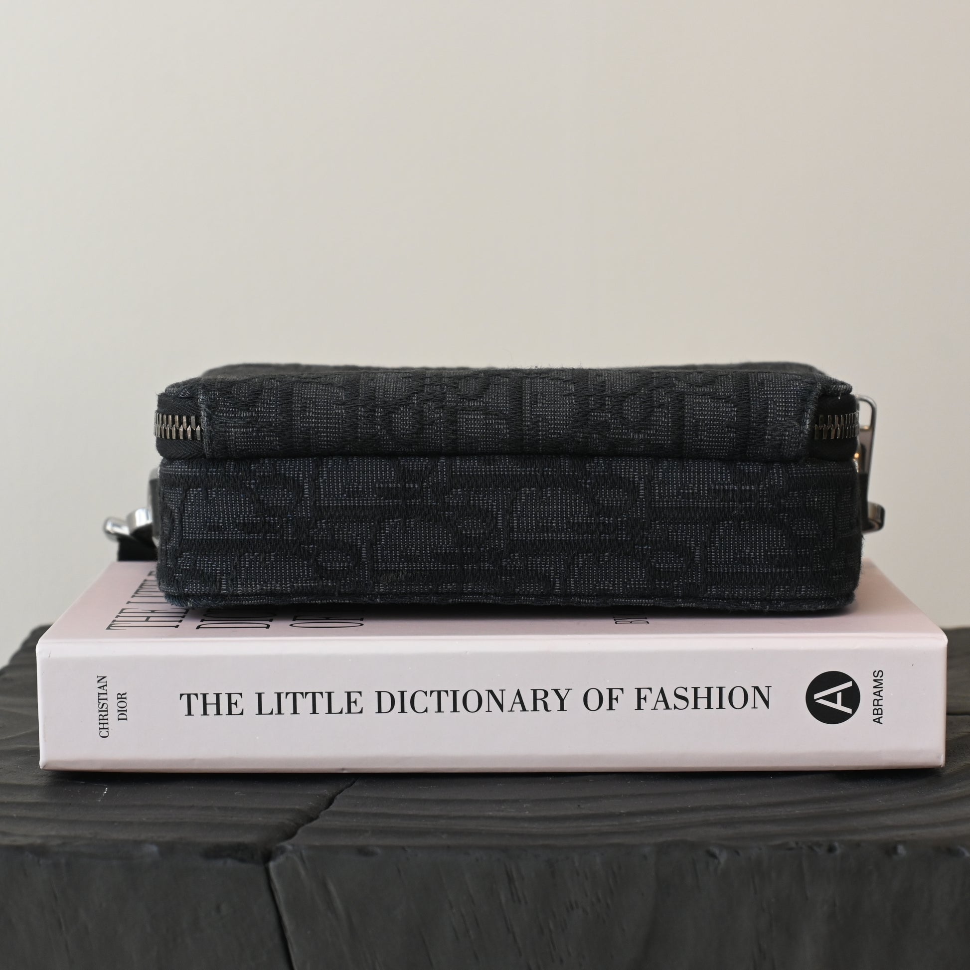 Dior Zipped Pouch - Leluxe Vintage Sdn. Bhd.