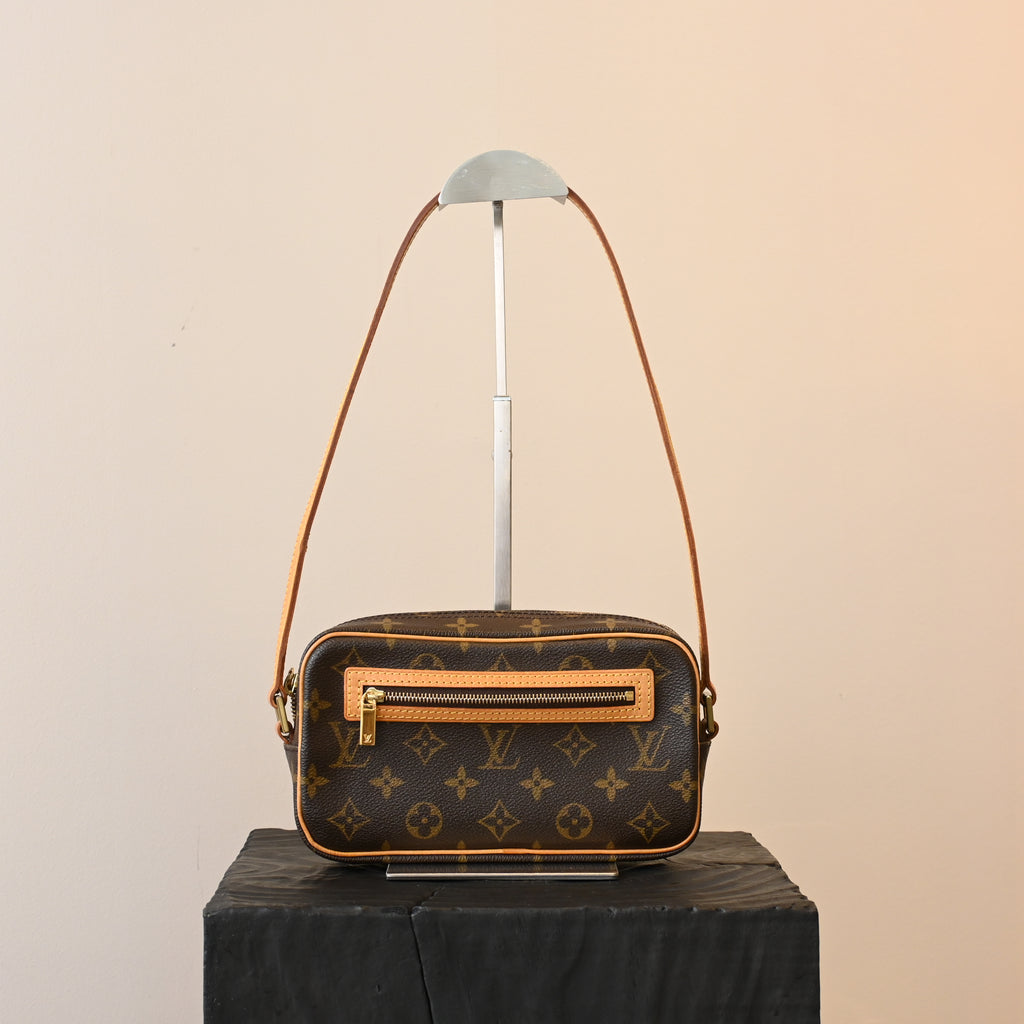 Louis Vuitton Cite PM