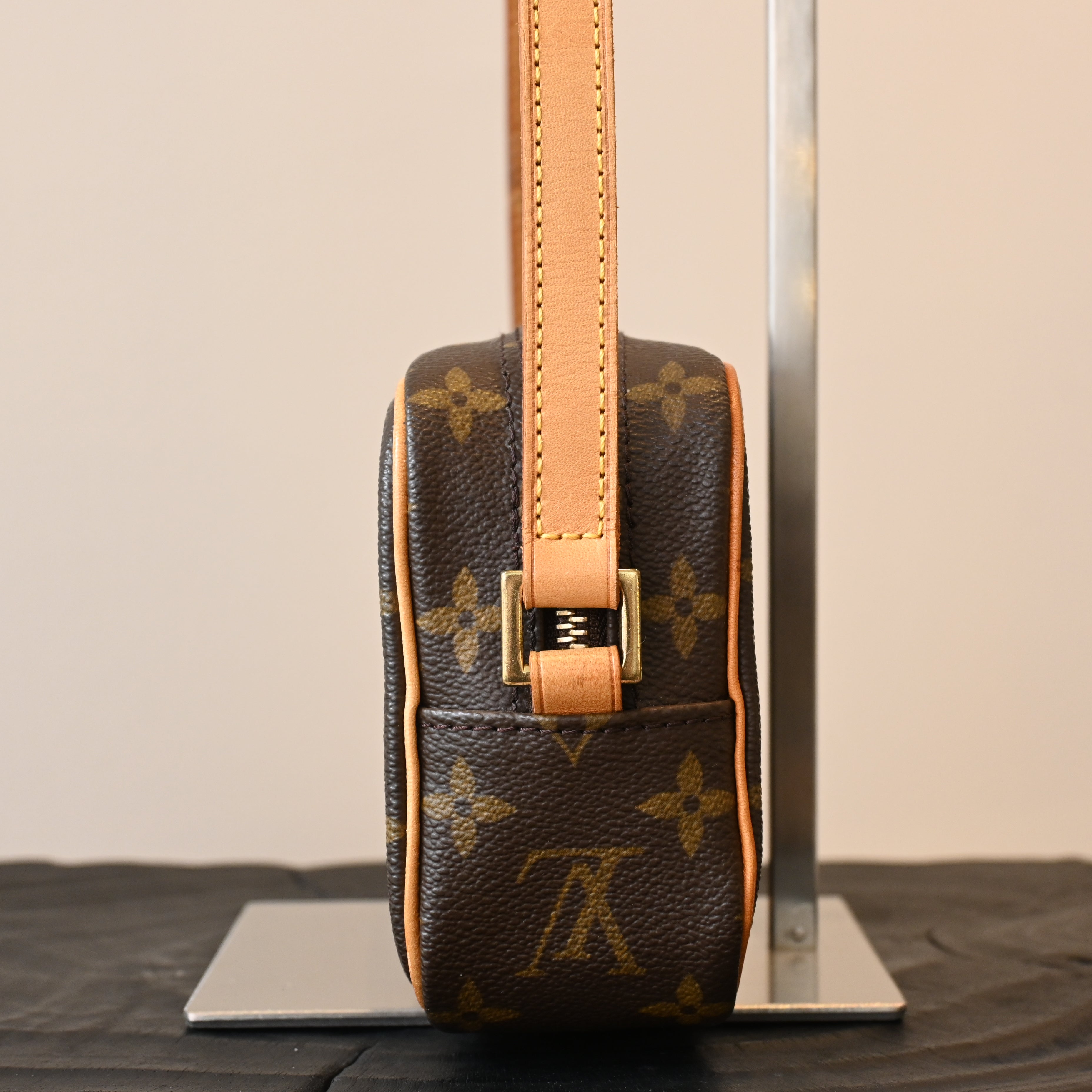 Louis Vuitton Cite PM