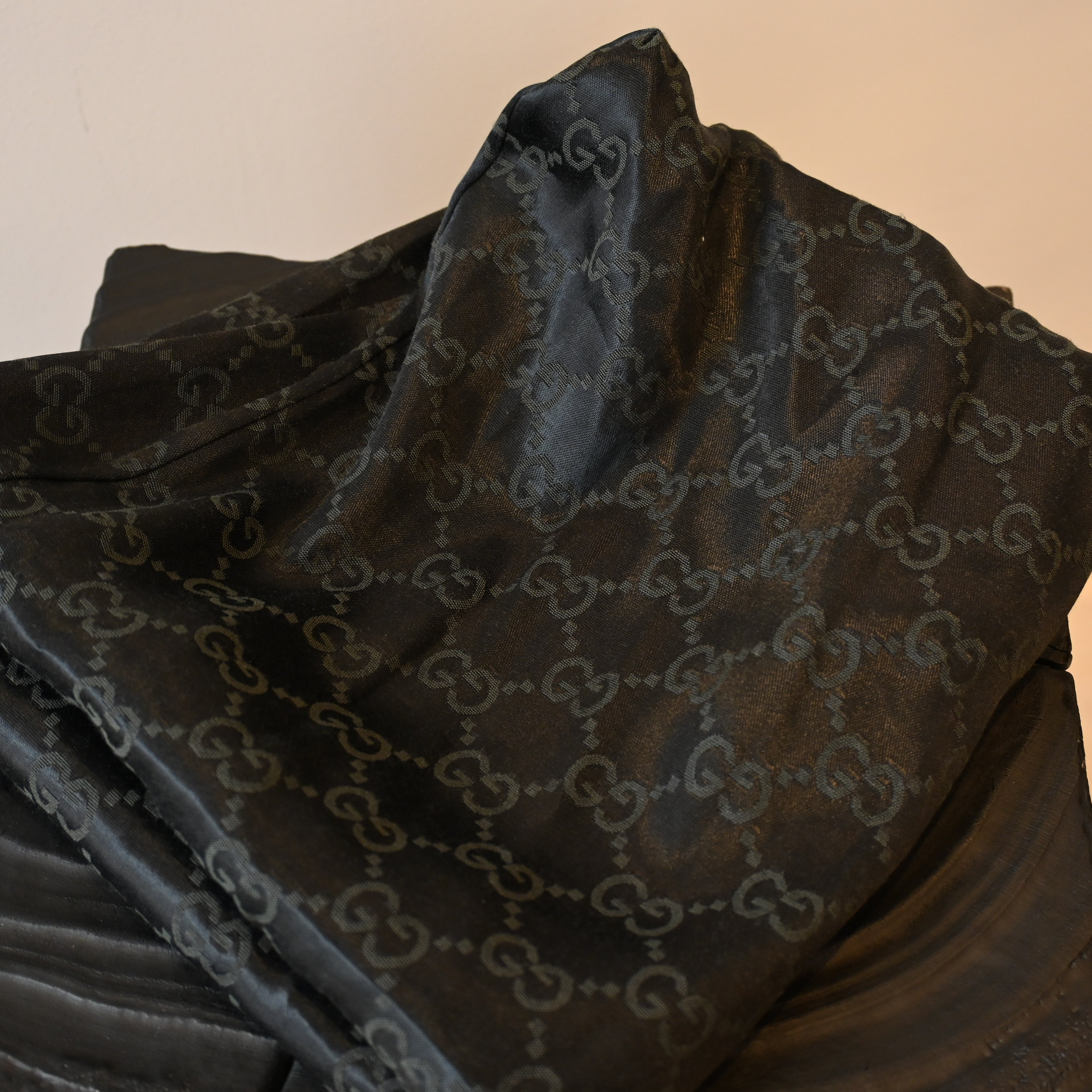 Gucci Soft Stirrup Calfskin Hobo Bag