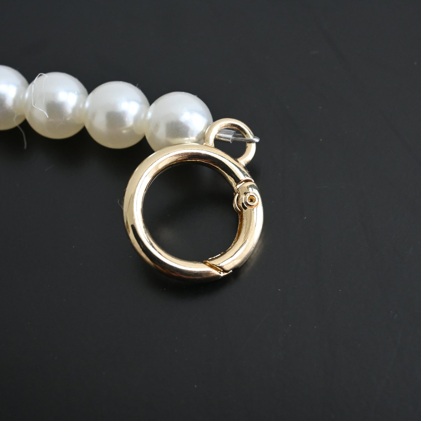 Stylish Pearl Bag Strap