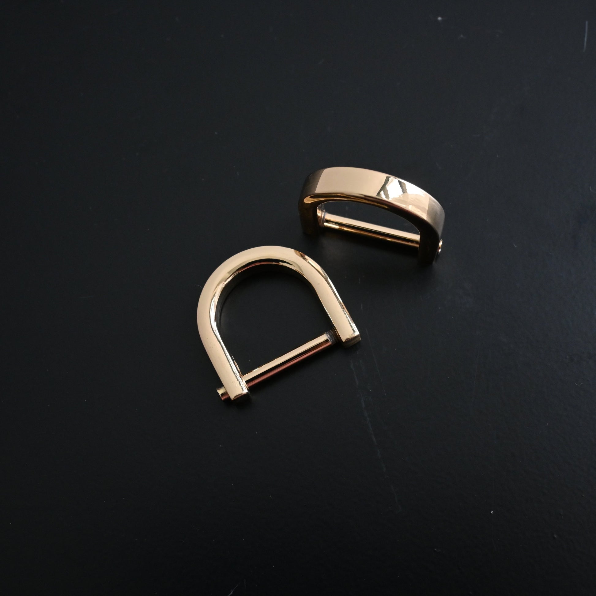 D Ring Buckle - Leluxe Vintage Sdn. Bhd.