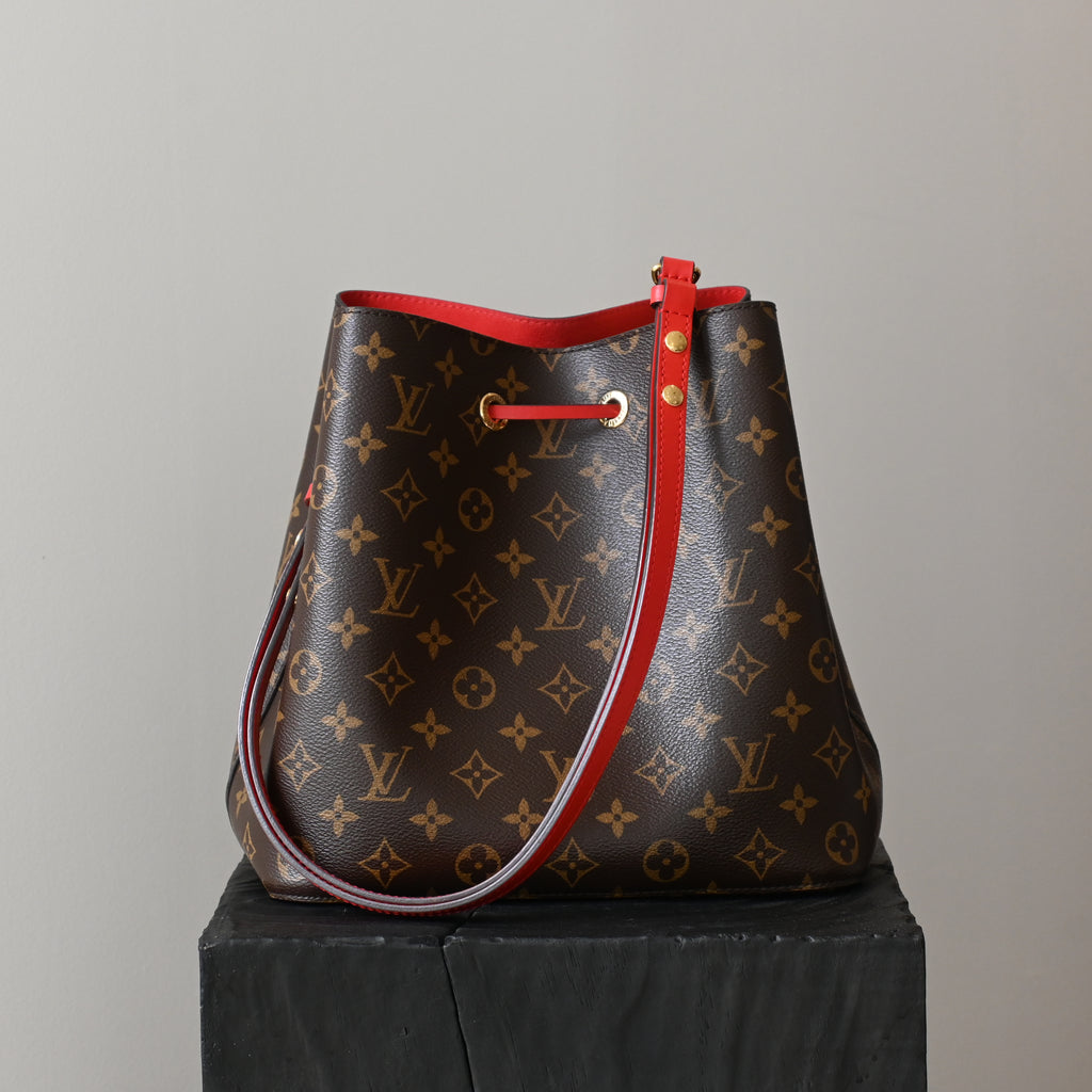 Louis Vuitton NeoNoe Bucket MM - Leluxe Vintage Sdn. Bhd.
